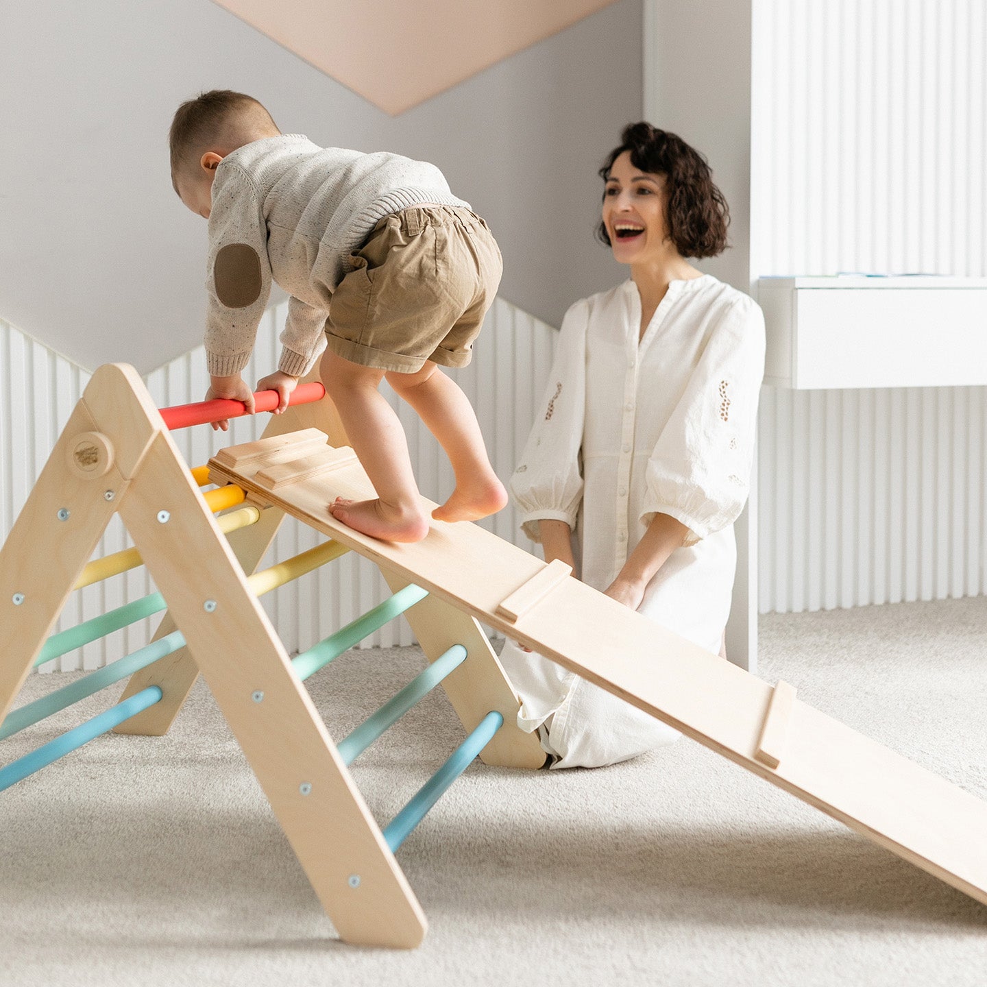 Ensemble - Triangle de Pikler et un grand toboggan à double face