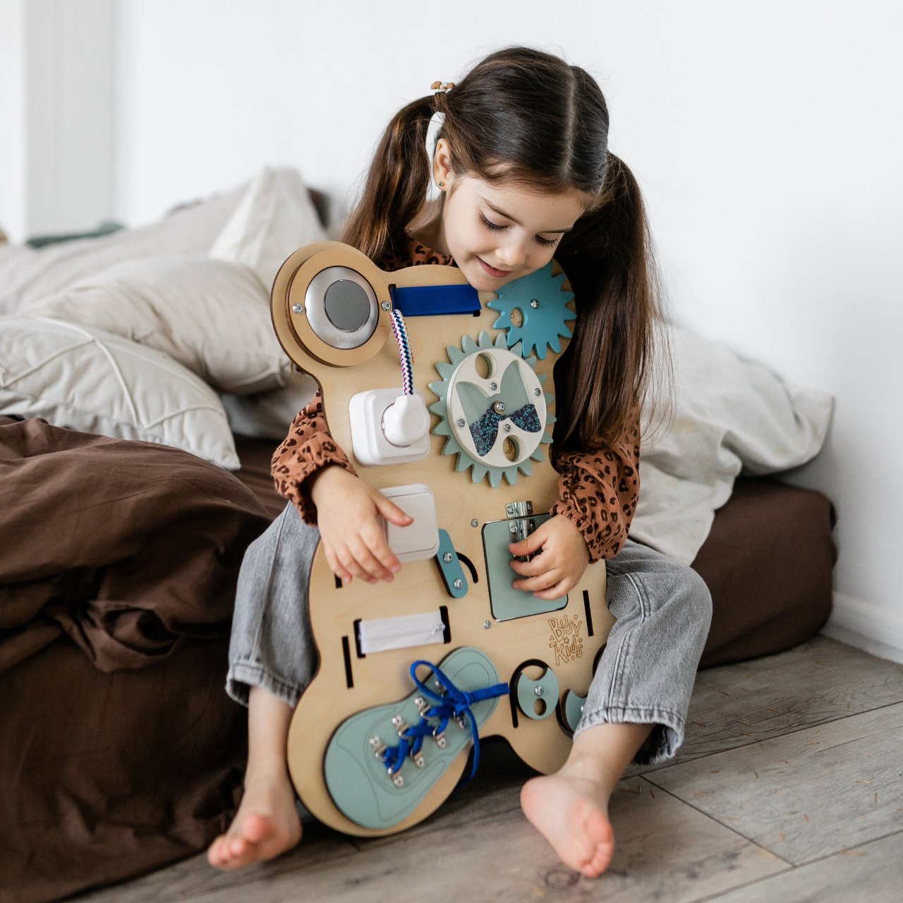 Busy Board «Ourson Curieux» - Jouet éducatif