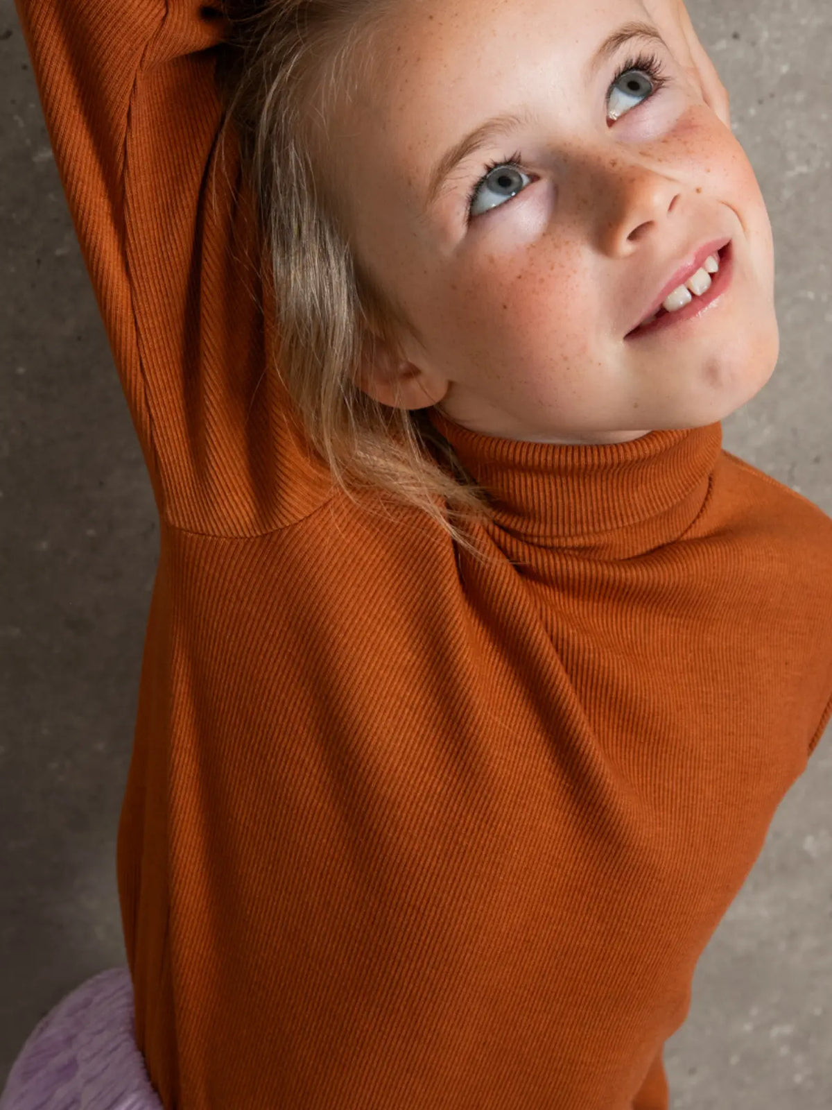 Le sous-pull côtelé Caramel
