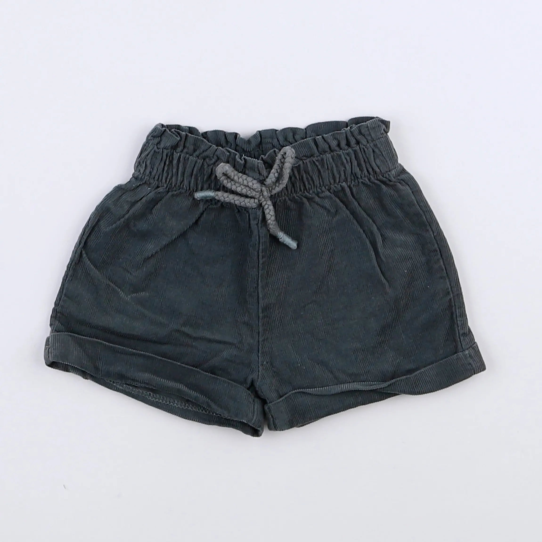 Vertbaudet - short vert - 3 mois