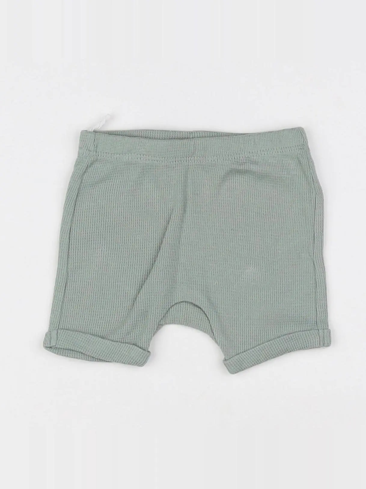 H&M - short vert - 3 mois