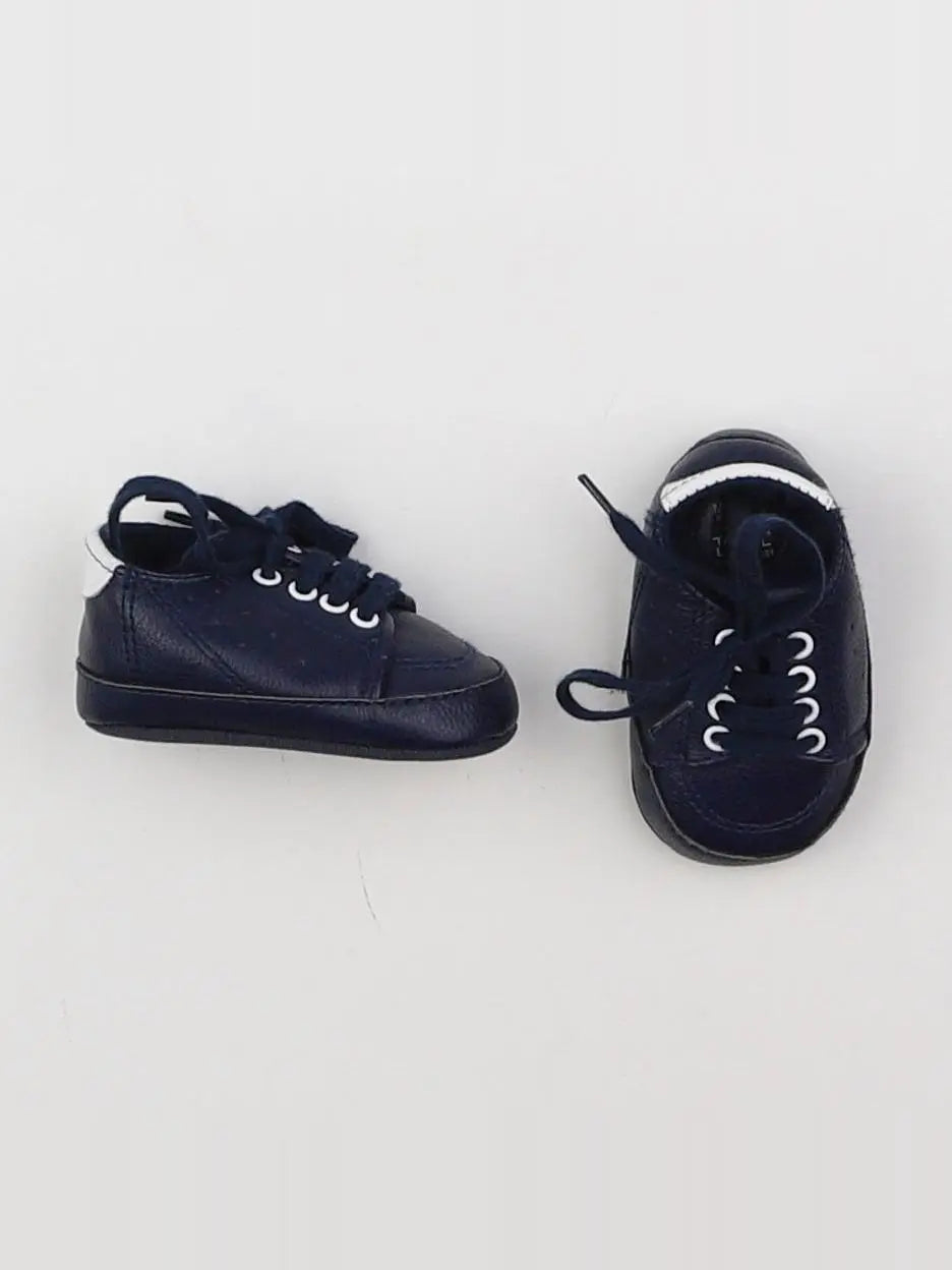 Tape à l'oeil - chaussons bleu - pointure 17