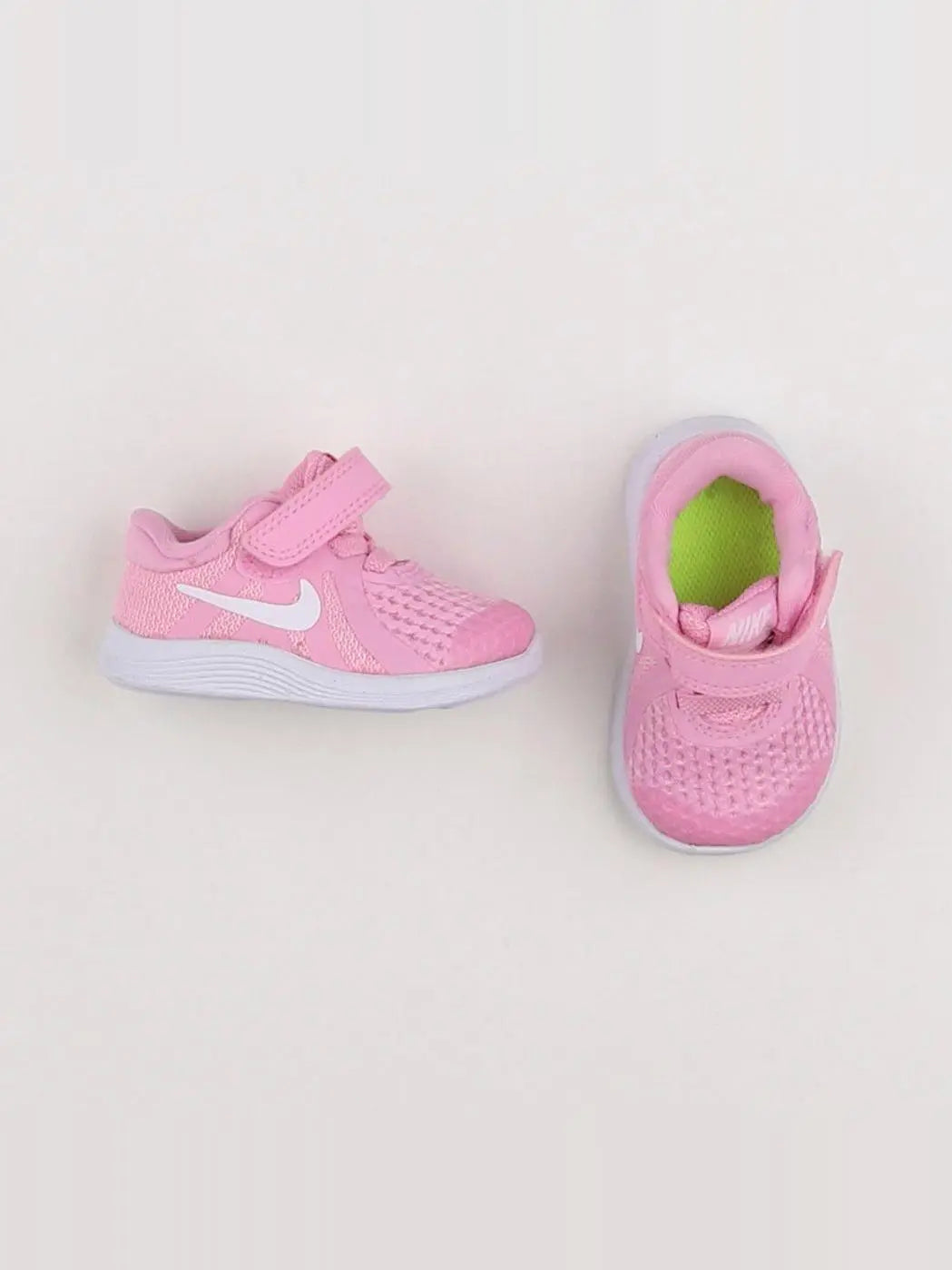 Nike - baskets rose - pointure 17