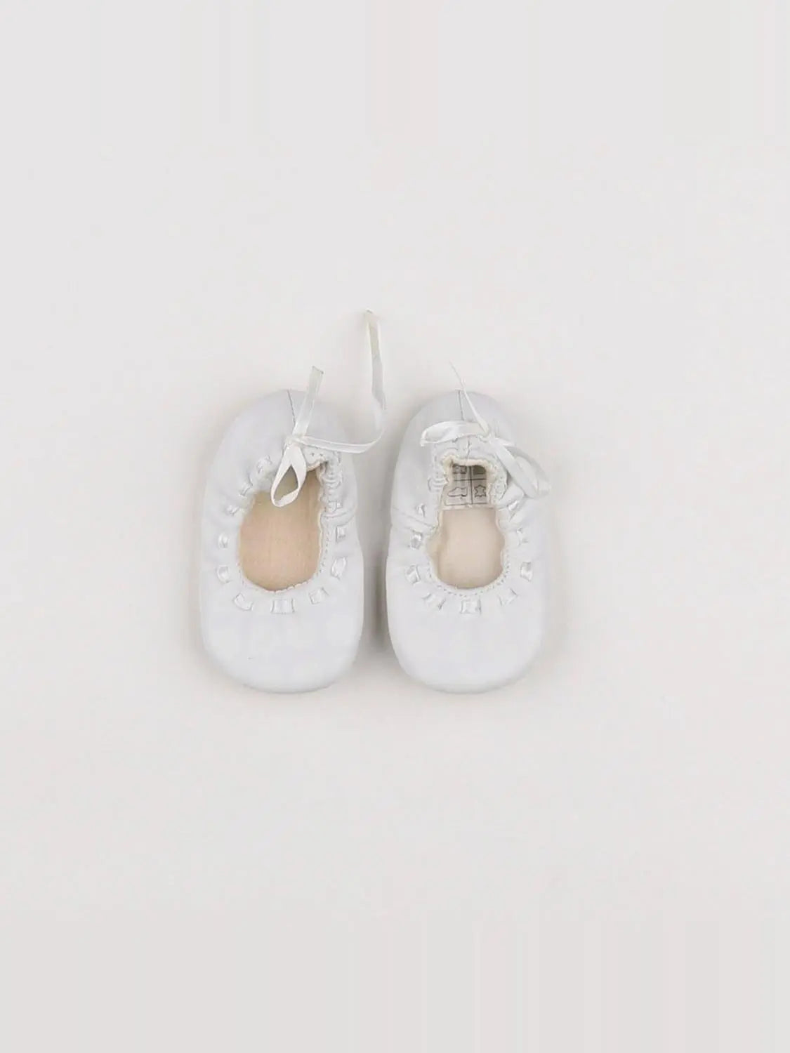 IKKS - chaussons blanc - pointure 17