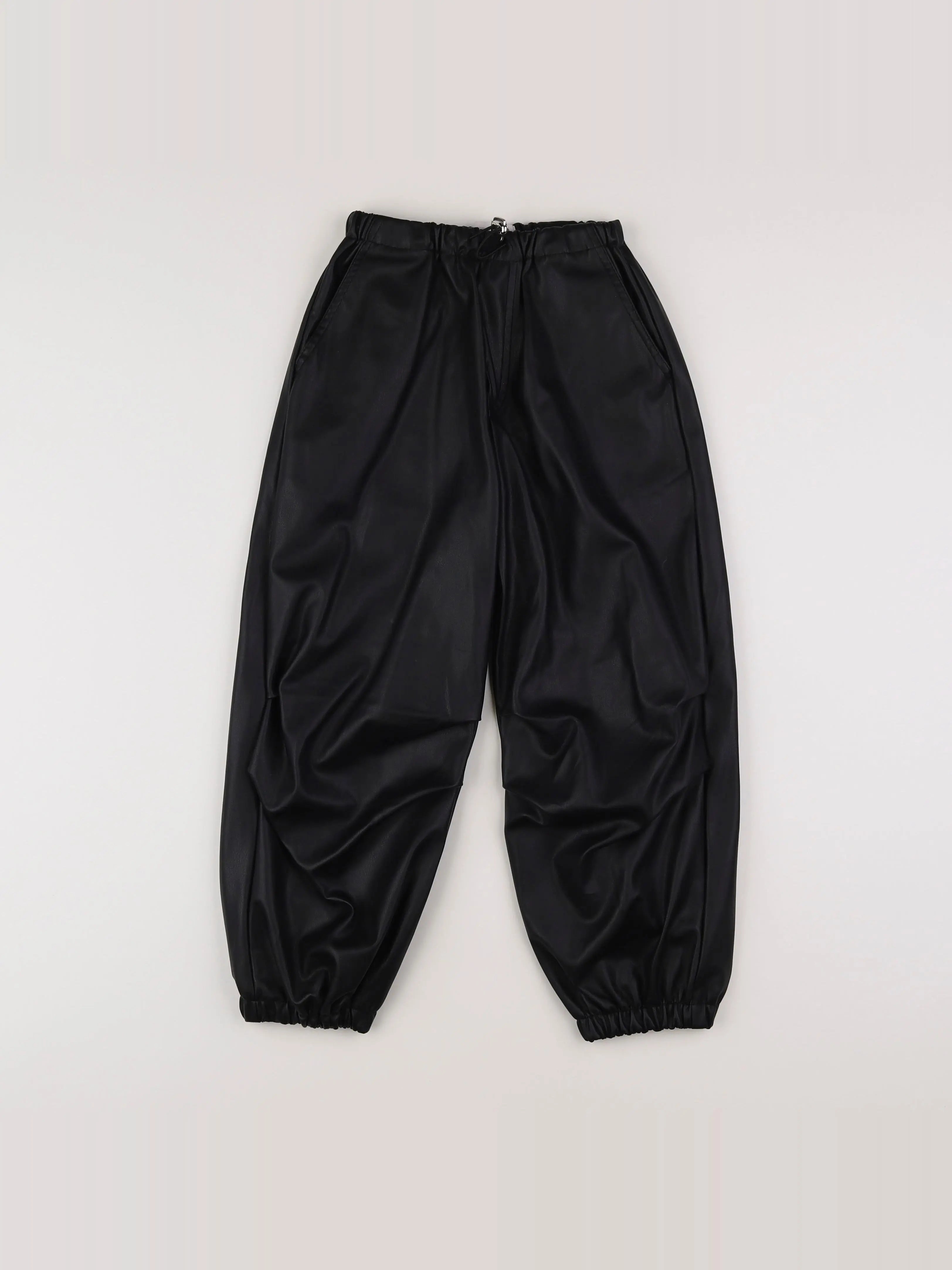 Zara - pantalon noir simili cuir - 8 ans