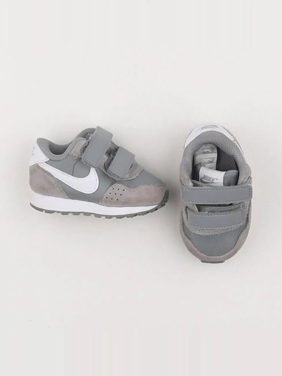 Nike - baskets gris - pointure 17
