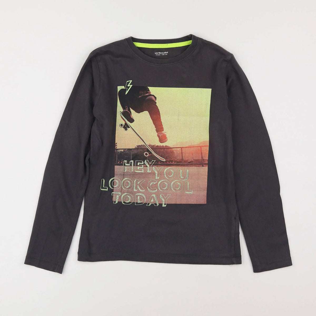 Vertbaudet - tee-shirt gris - 10 ans