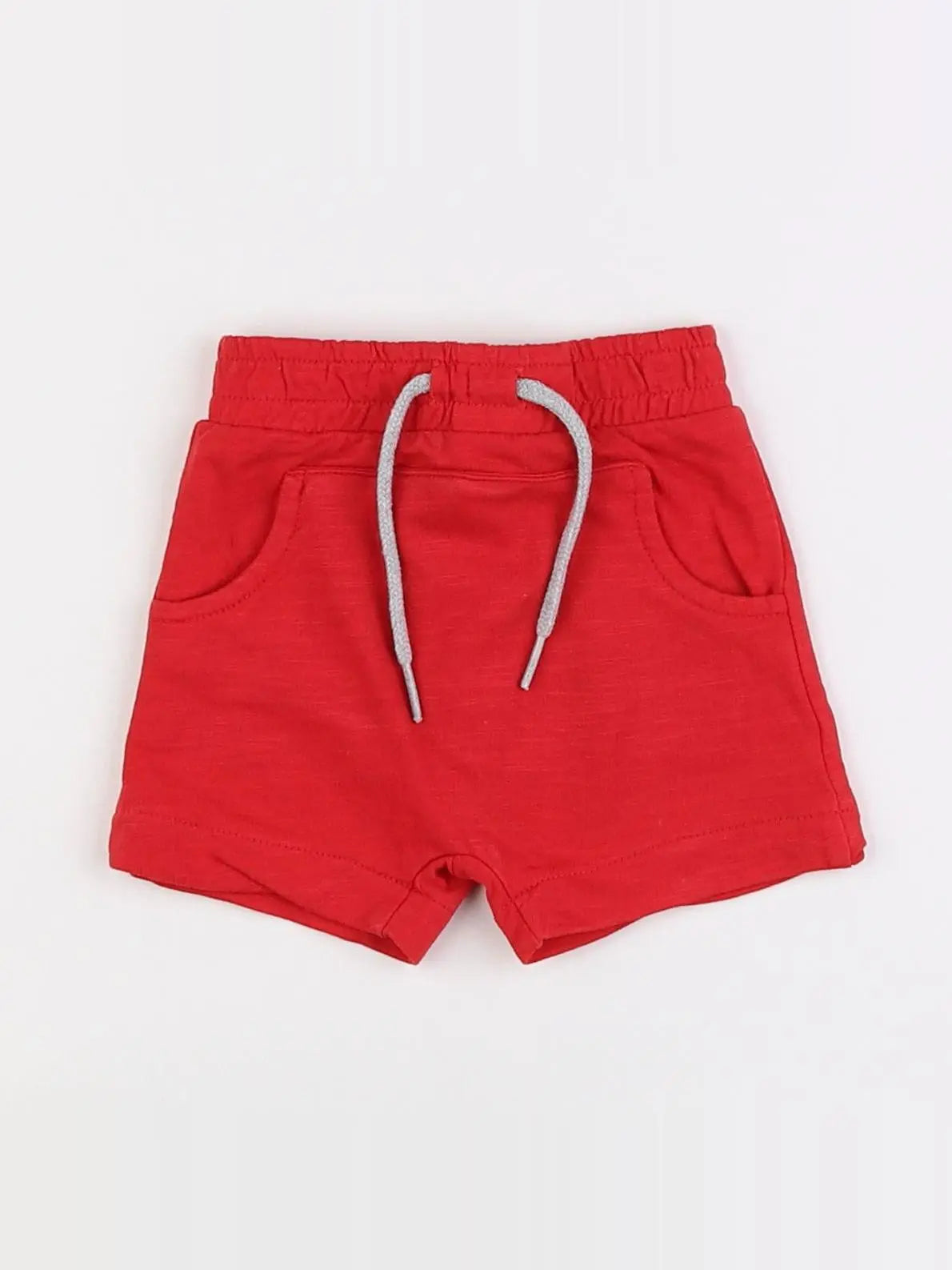 Vertbaudet - short rouge - 3 mois