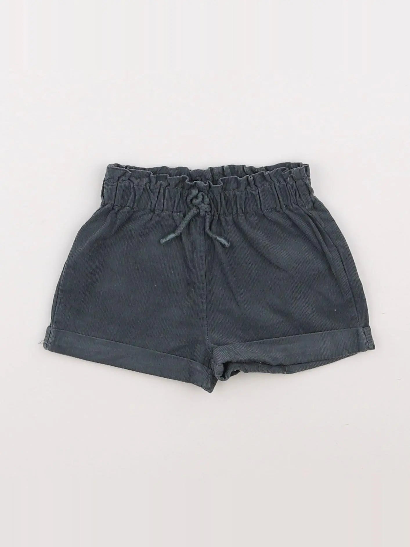 Vertbaudet - short vert - 6 mois