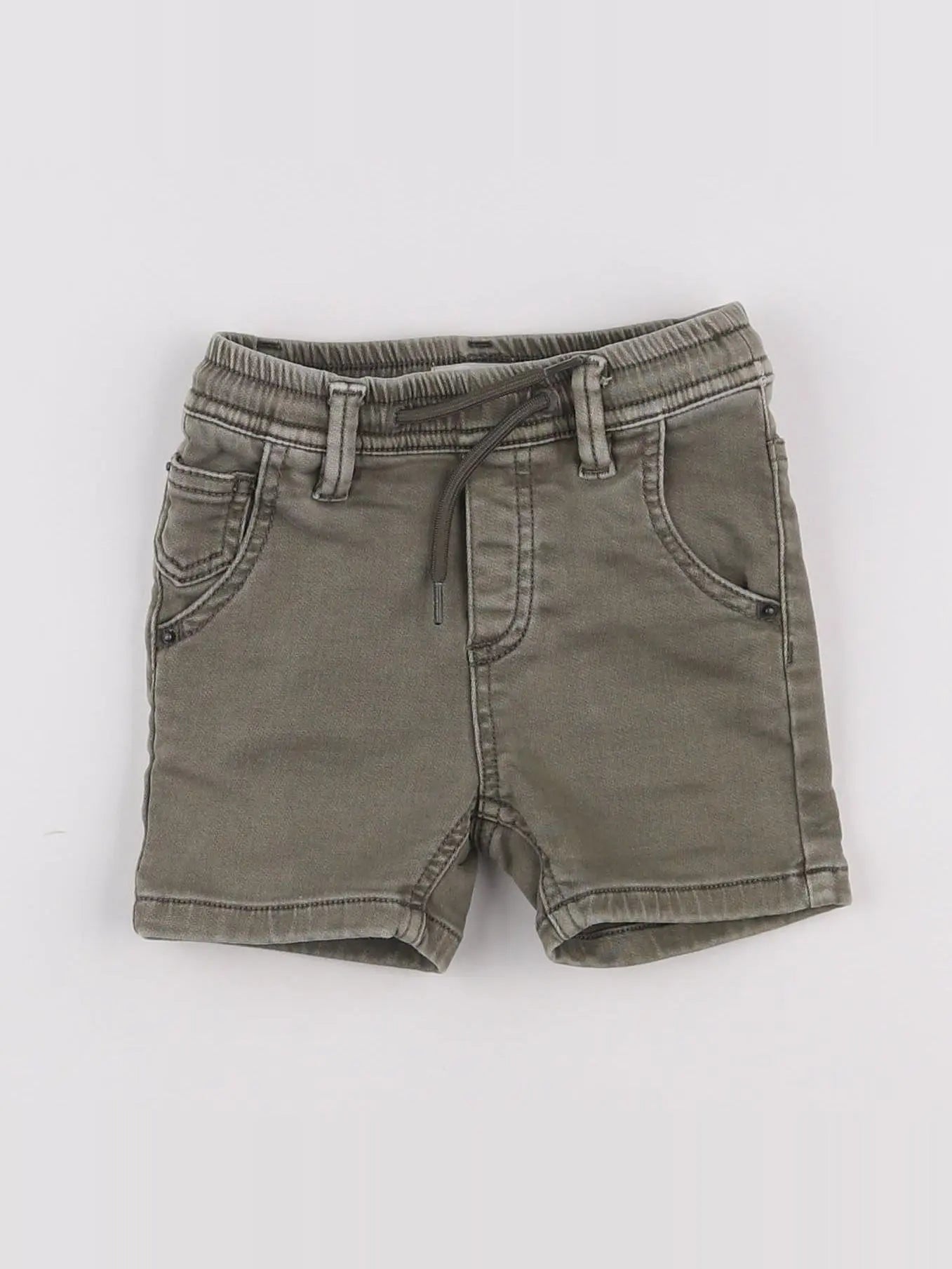 IKKS - short vert - 6 mois
