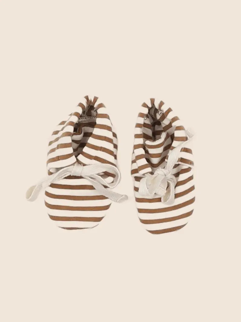 Quincy Mae - chaussons marron, beige - pointure 17