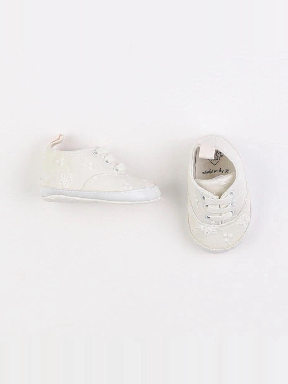 Zippy - chaussons blanc - pointure 14-15