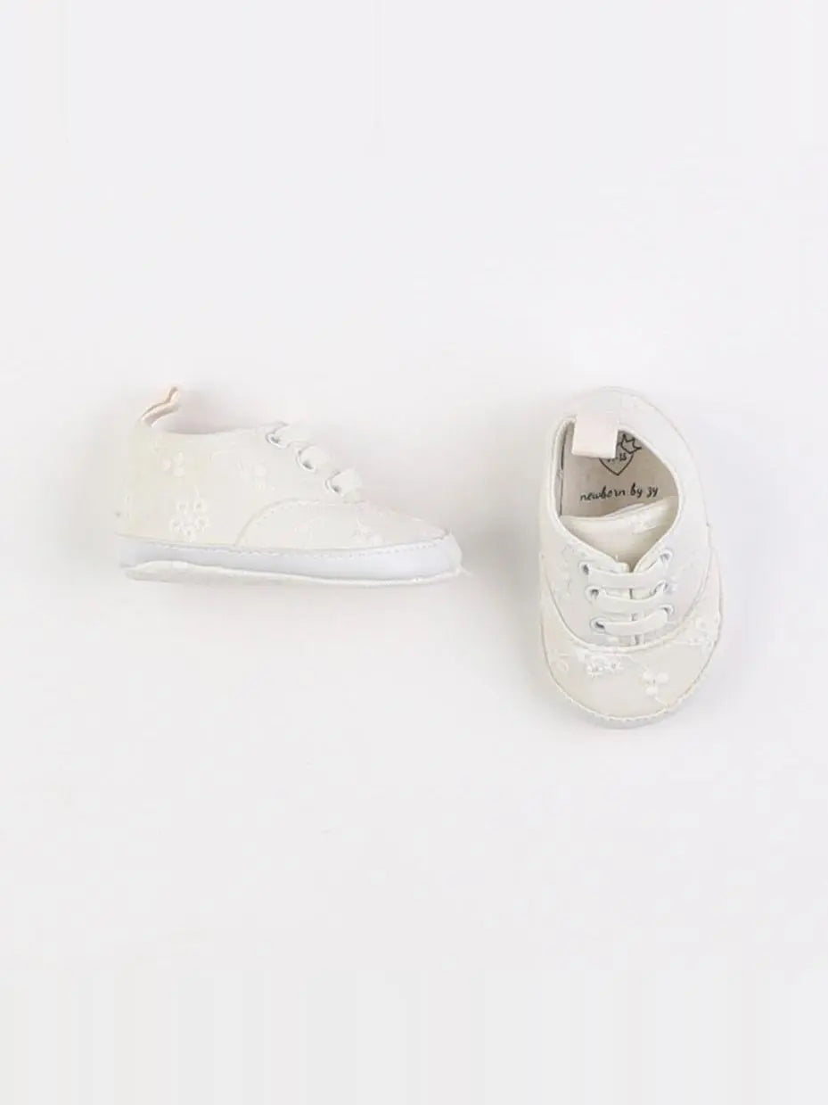 Zippy - chaussons blanc - pointure 14-15