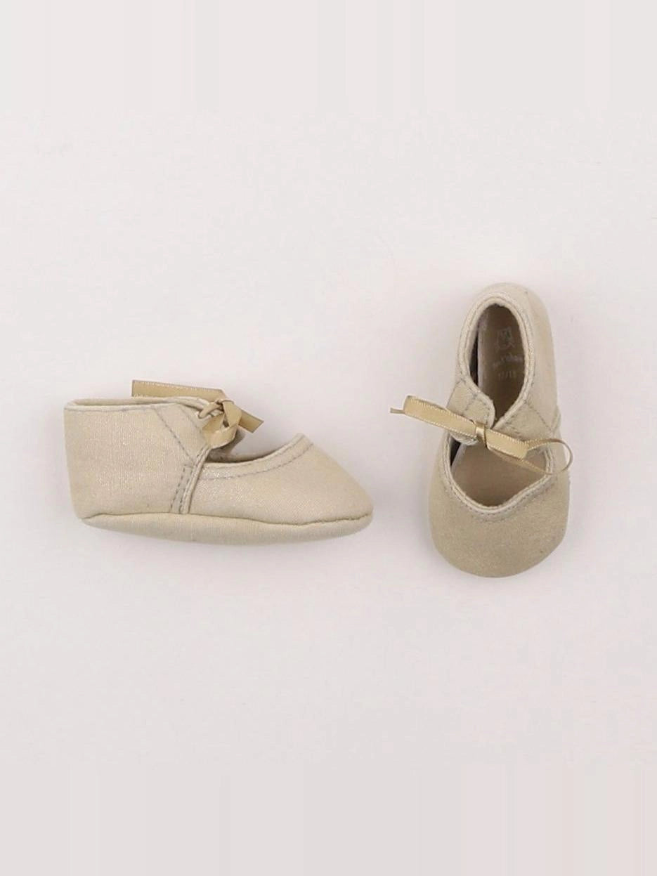 Boutchou - chaussons or - pointure 17/18