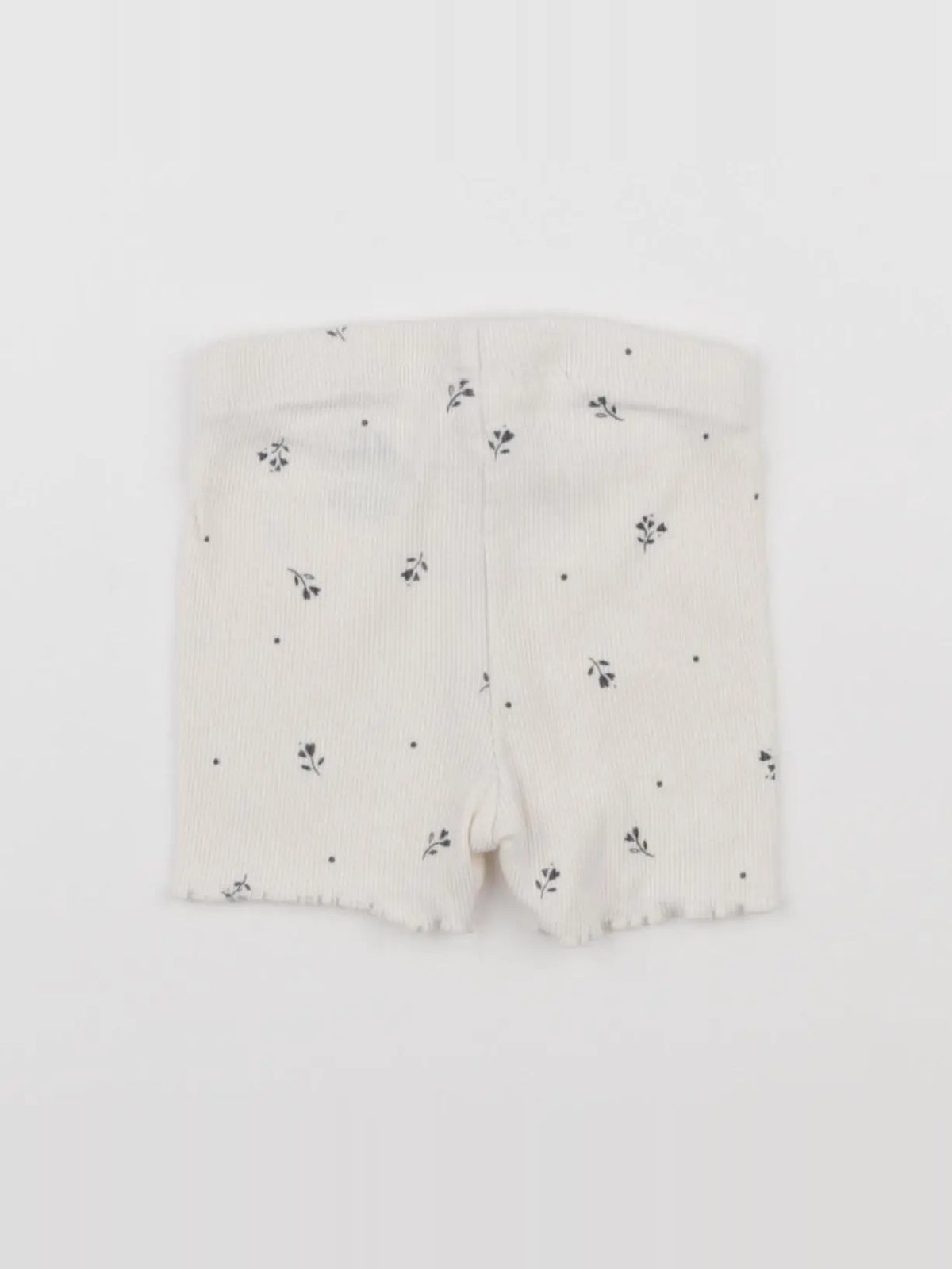 H&M - short beige - 3 mois