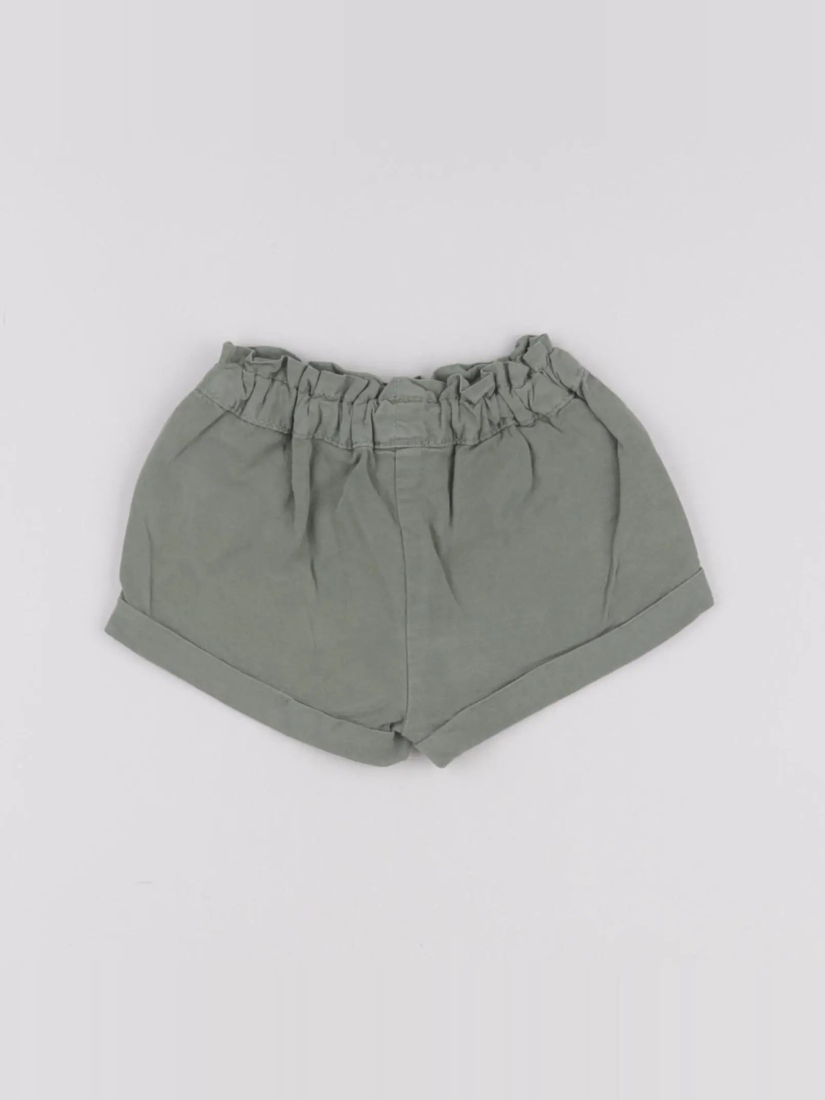 Tape à l'oeil - short vert - 6 mois