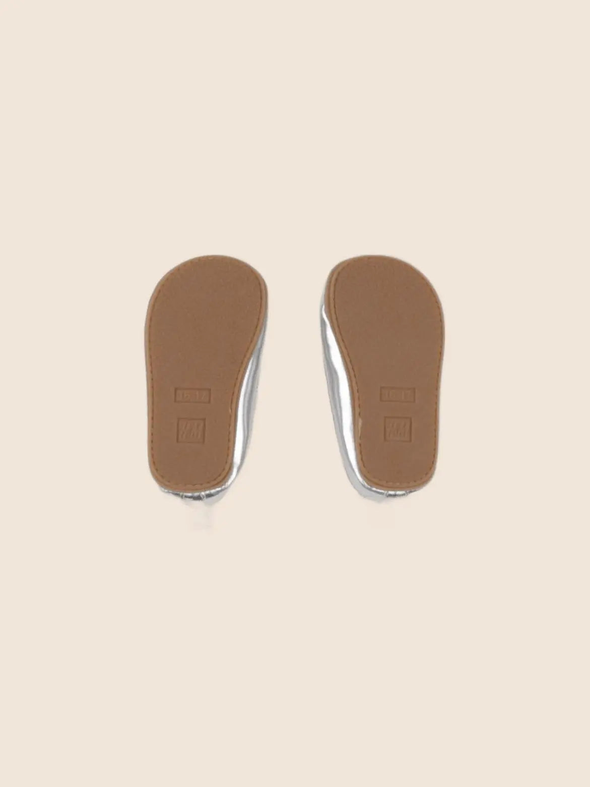 H&M - chaussons argent - pointure 16/17