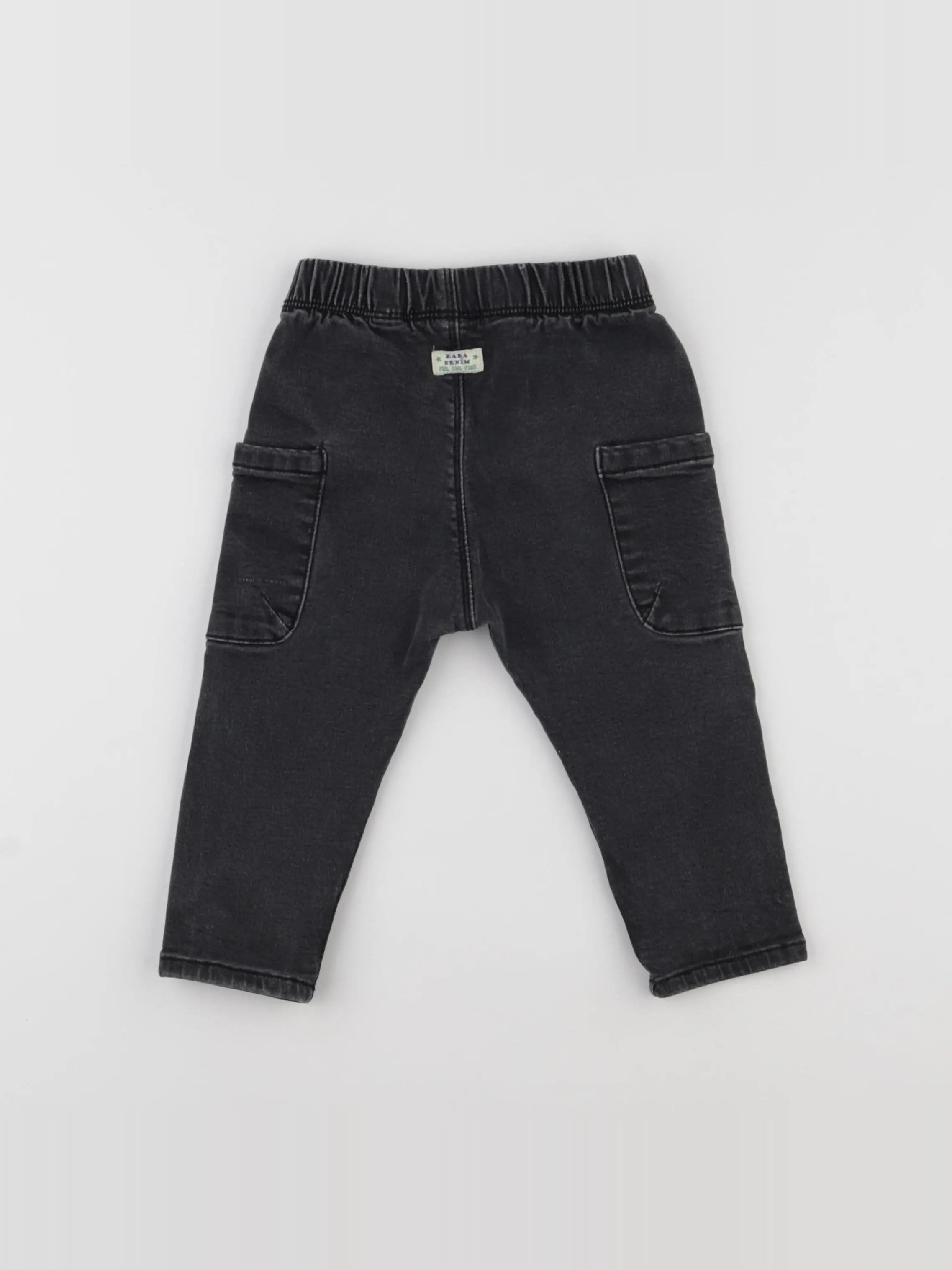 Zara - jean noir - 12/18 mois