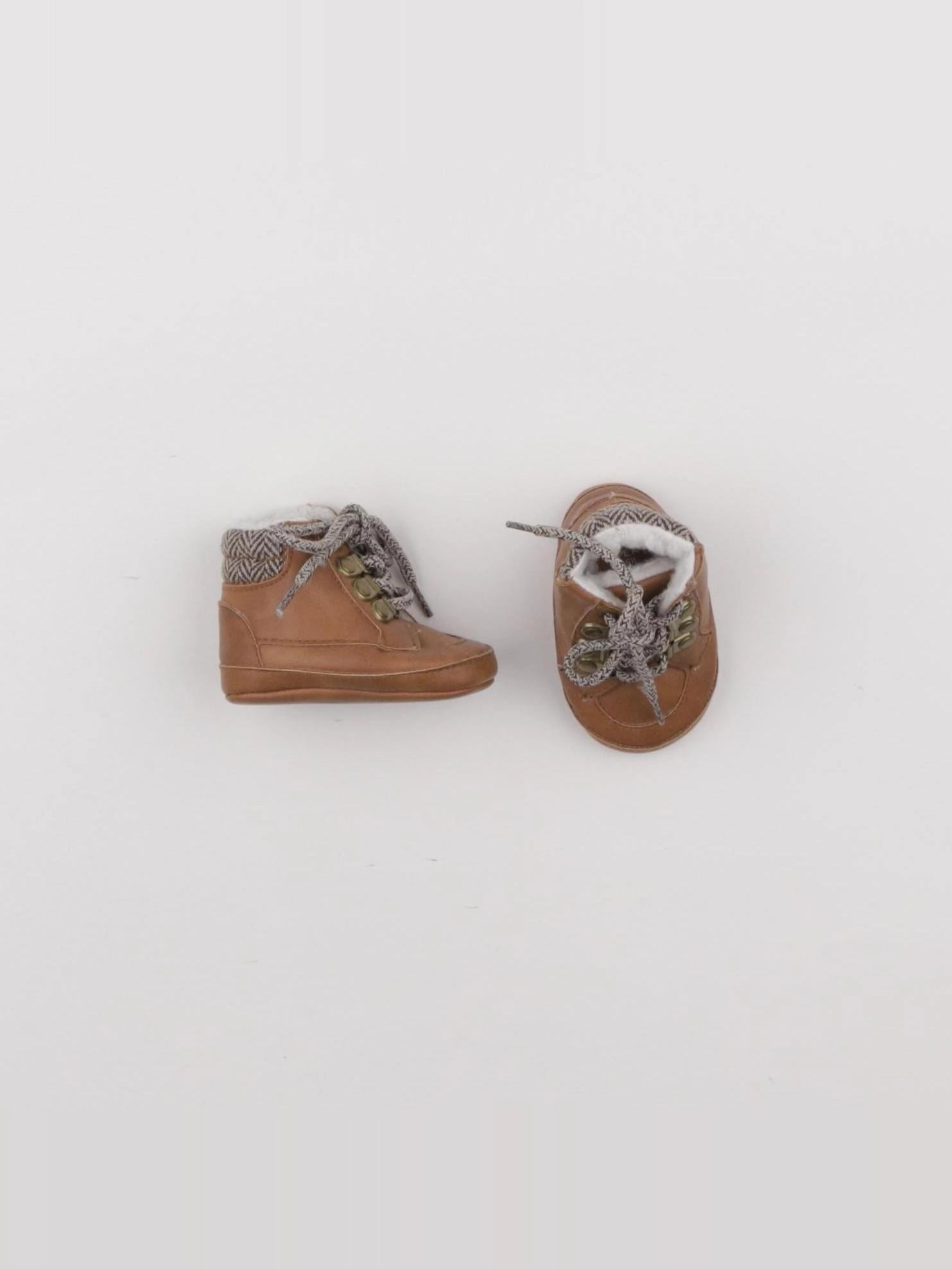 Tape à l'oeil - chaussons marron - pointure 17