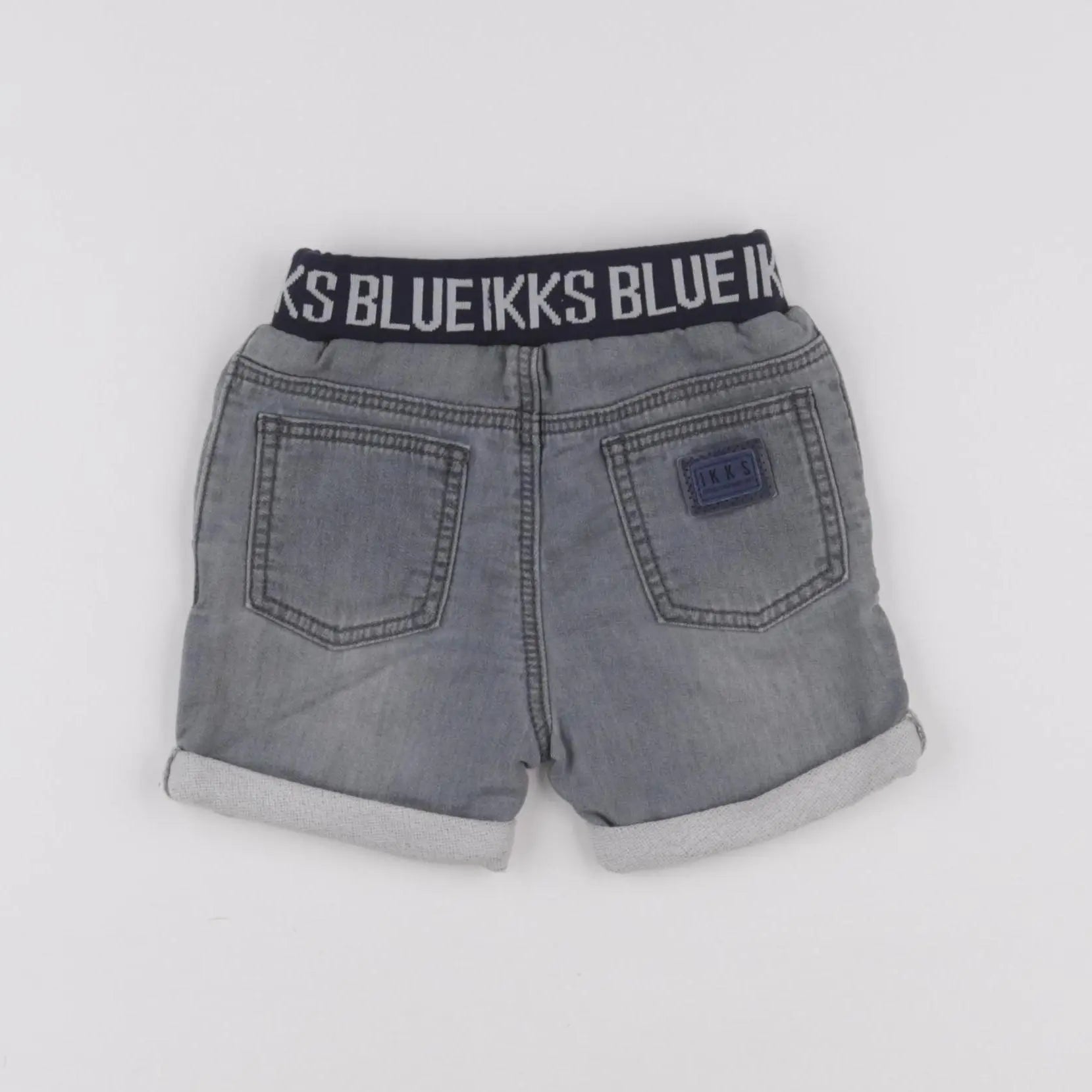IKKS - short gris - 6 mois