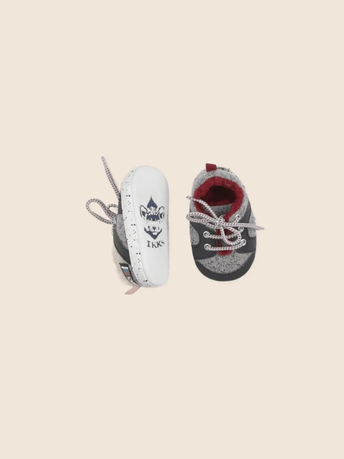 IKKS - chaussons gris - pointure 18