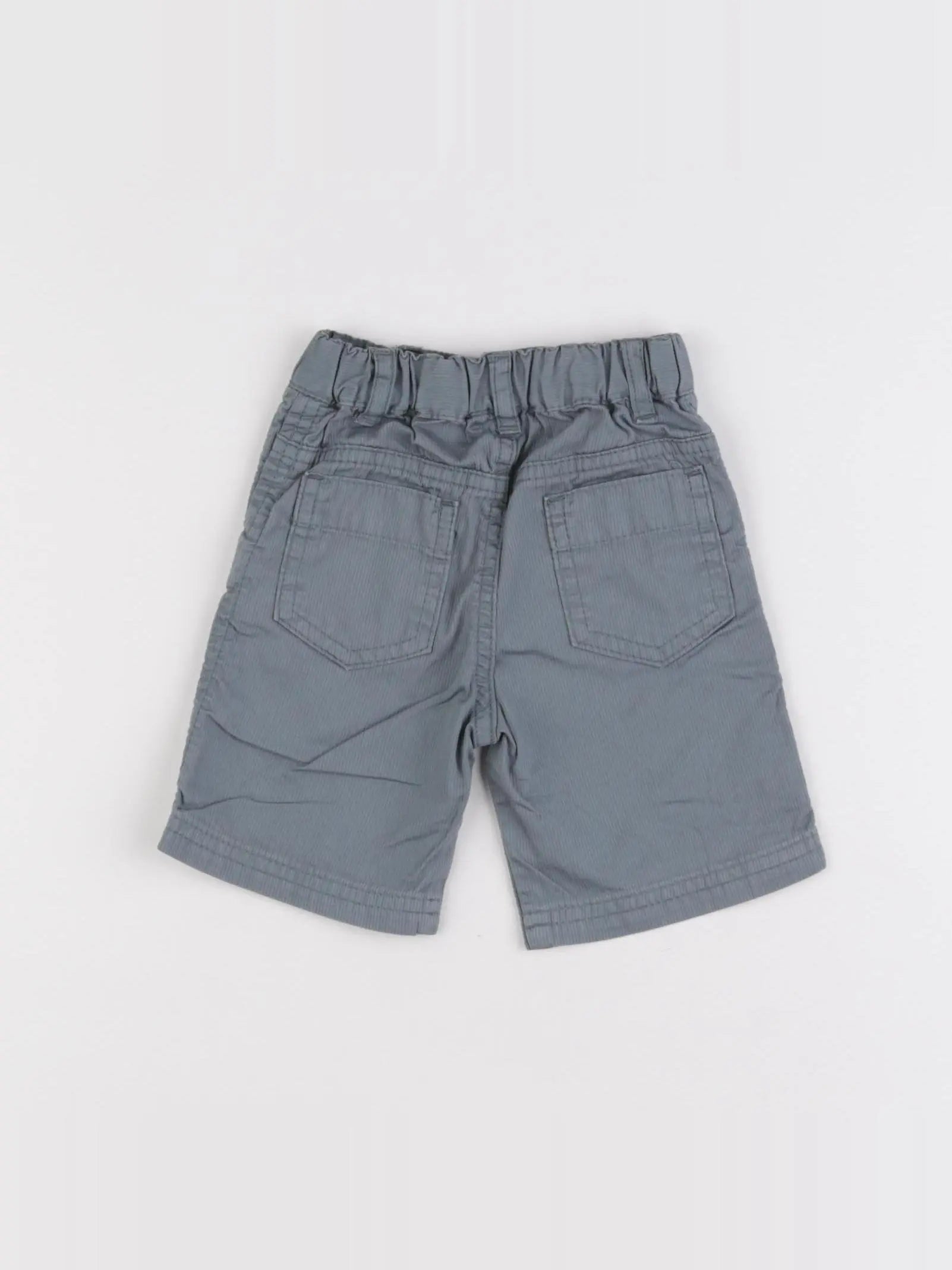 Petit Bateau - short vert - 6 mois
