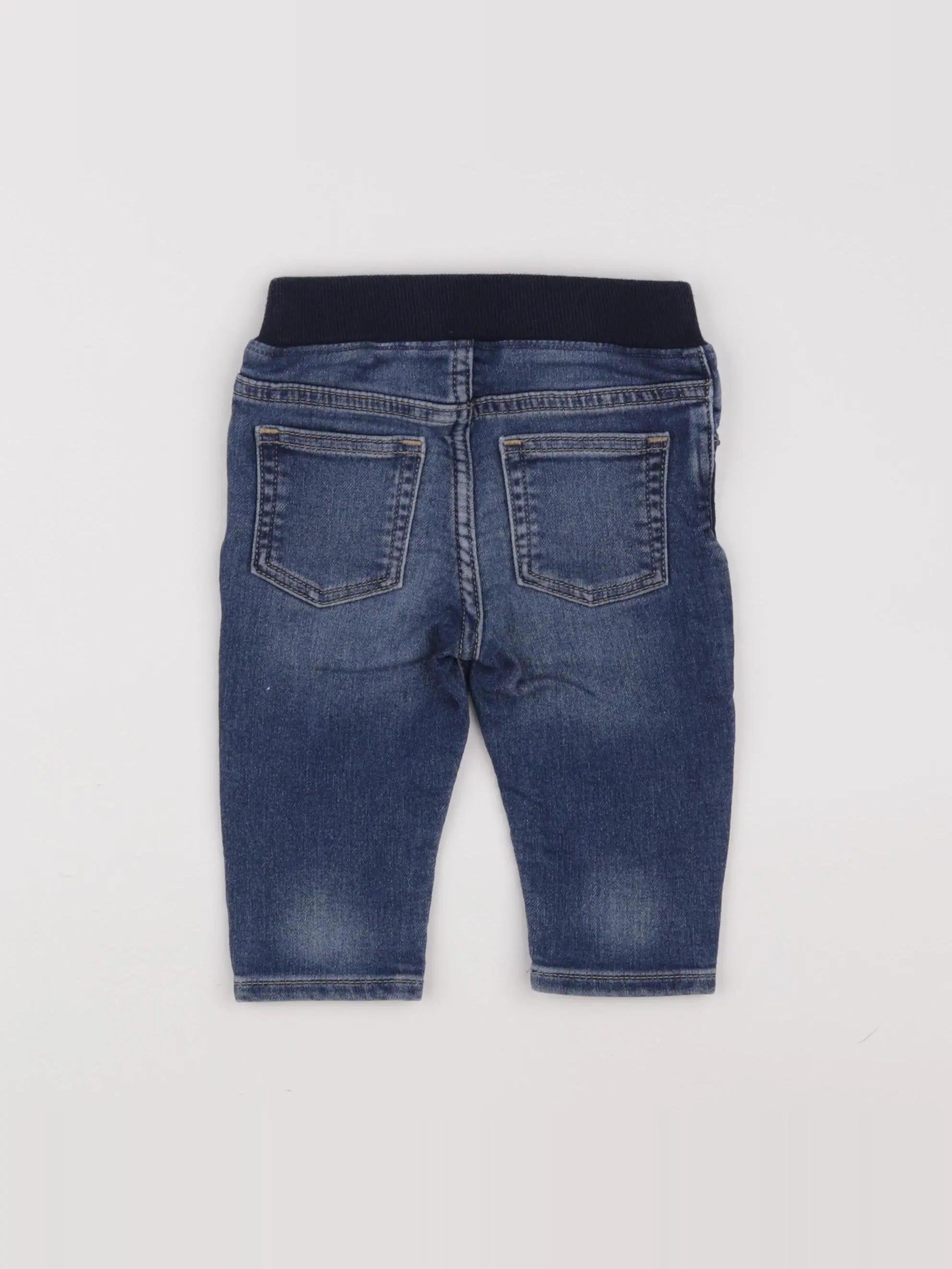GAP - jean bleu - 6/12 mois
