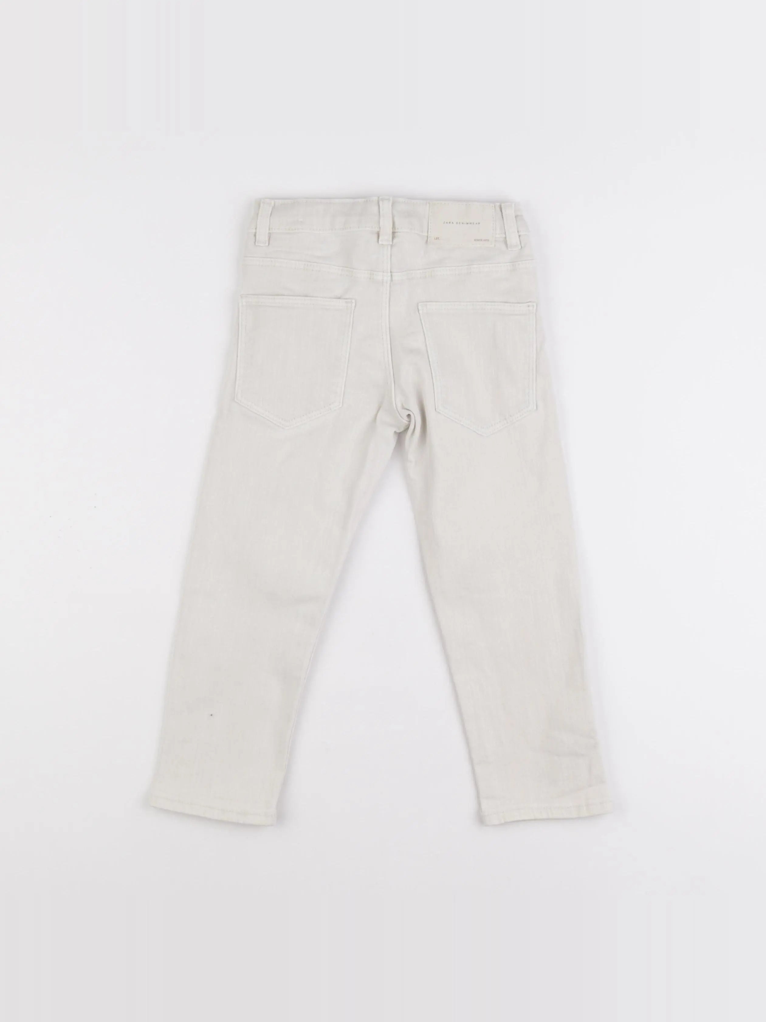 Zara - jean blanc - 4 ans