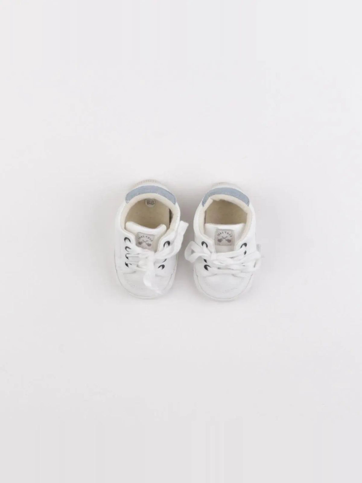 IKKS - chaussons blanc - pointure 17/18