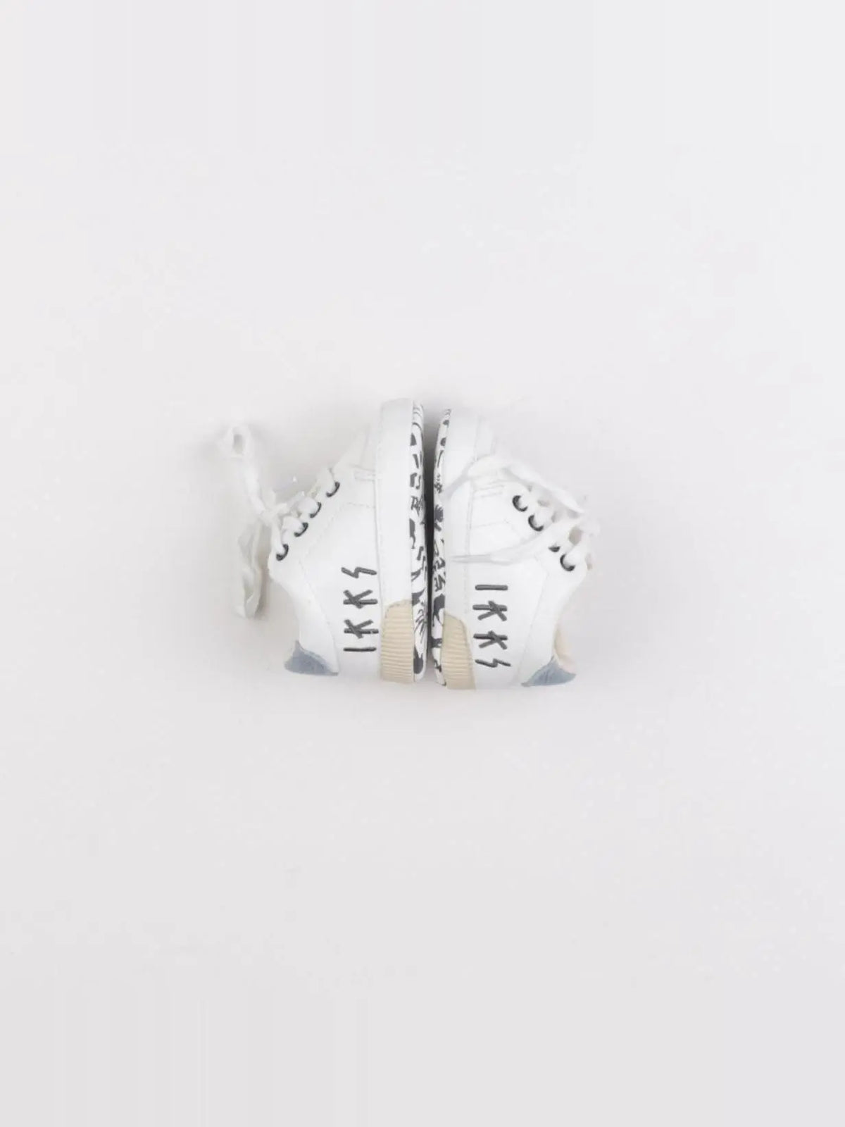 IKKS - chaussons blanc - pointure 17/18