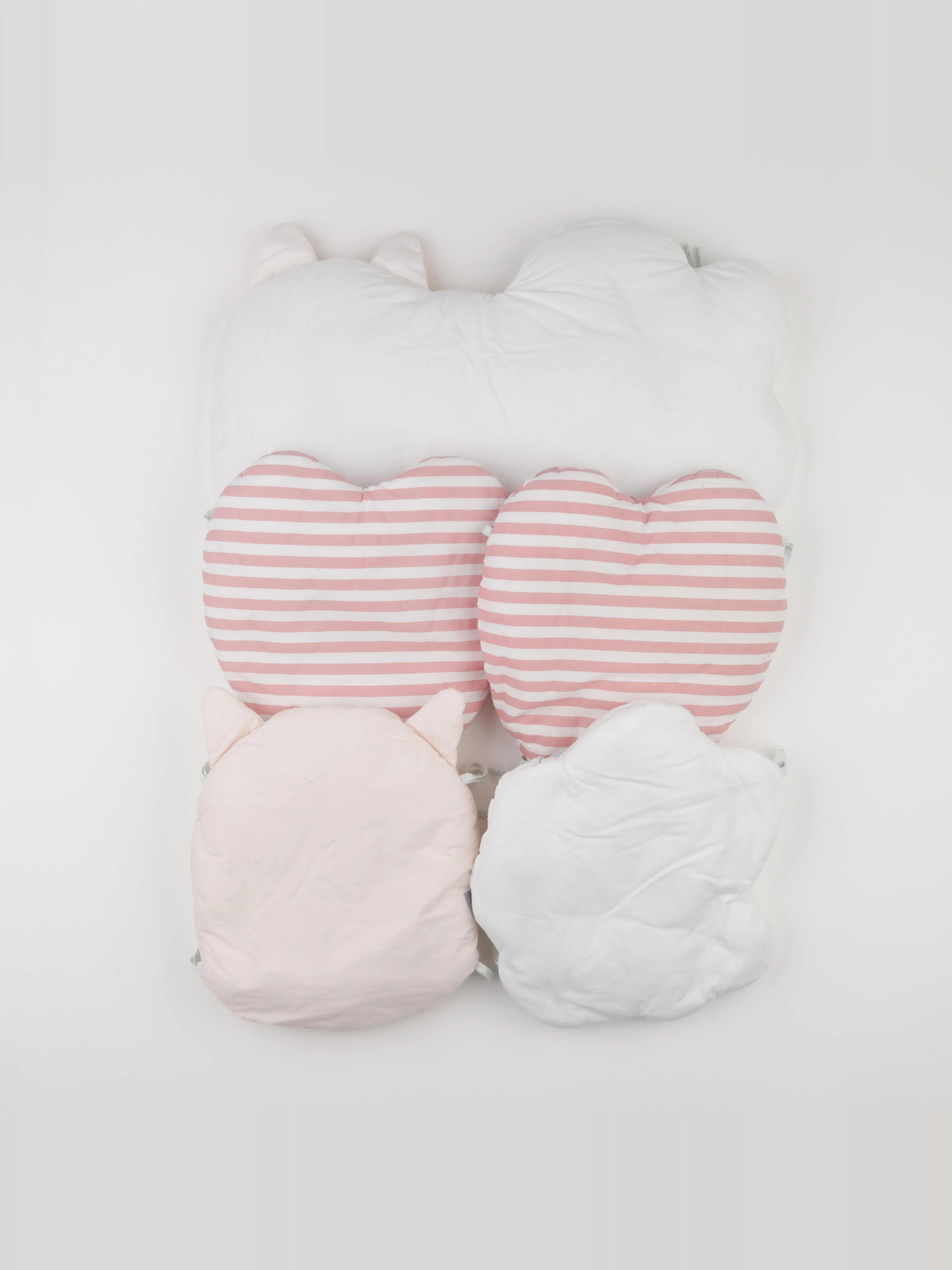 Vertbaudet - tour de lit rose - 