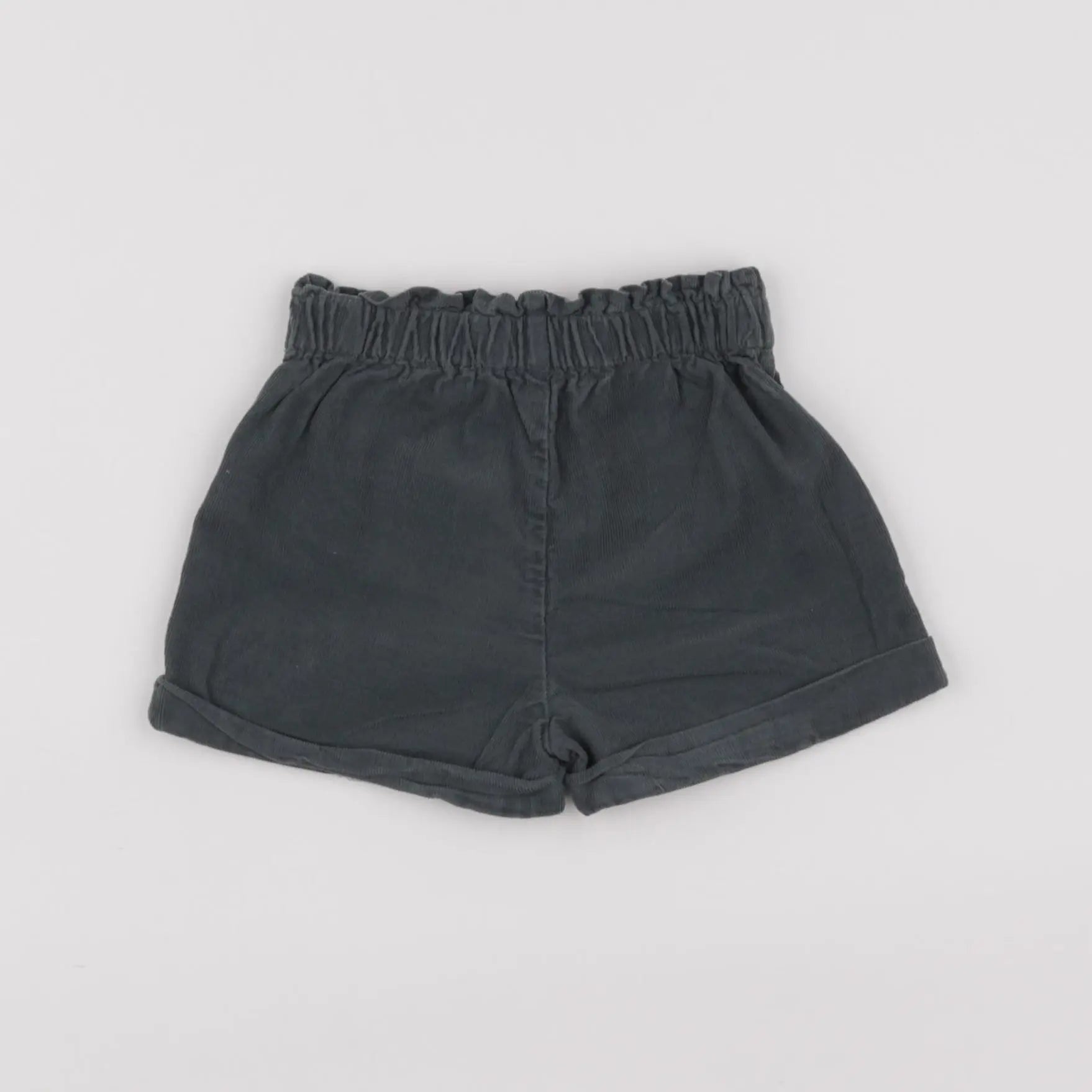 Vertbaudet - short vert - 18 mois