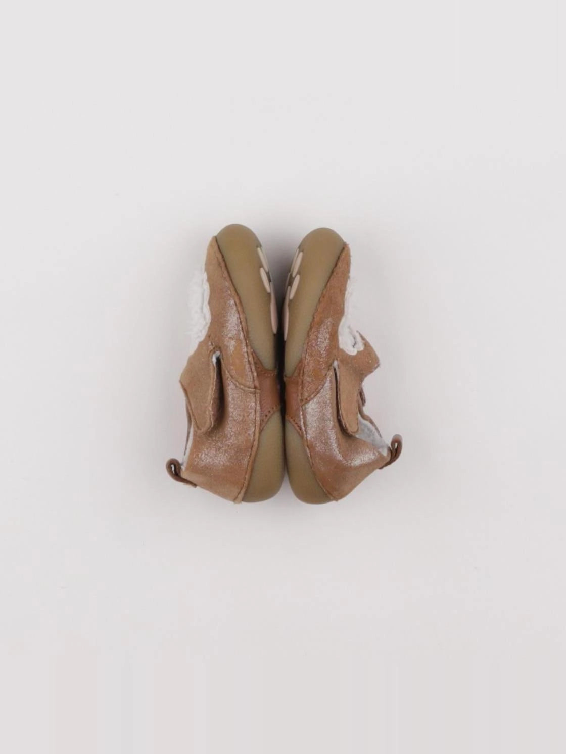 Vertbaudet - chaussons marron - pointure 18