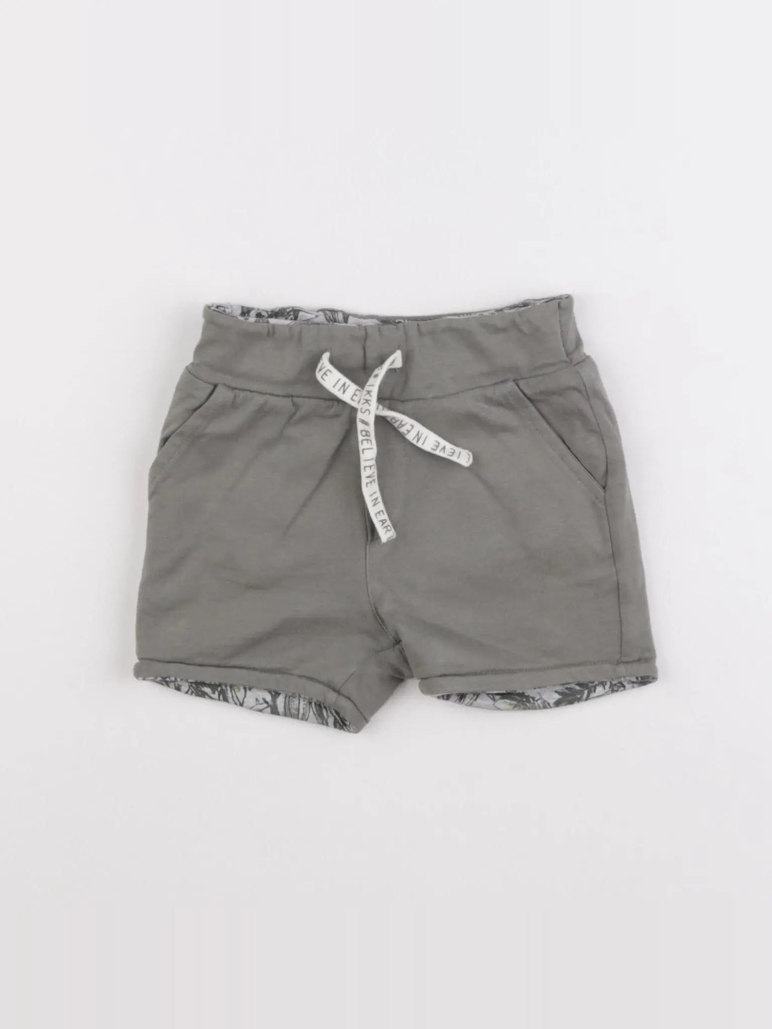 IKKS - short réversible vert - 6 mois