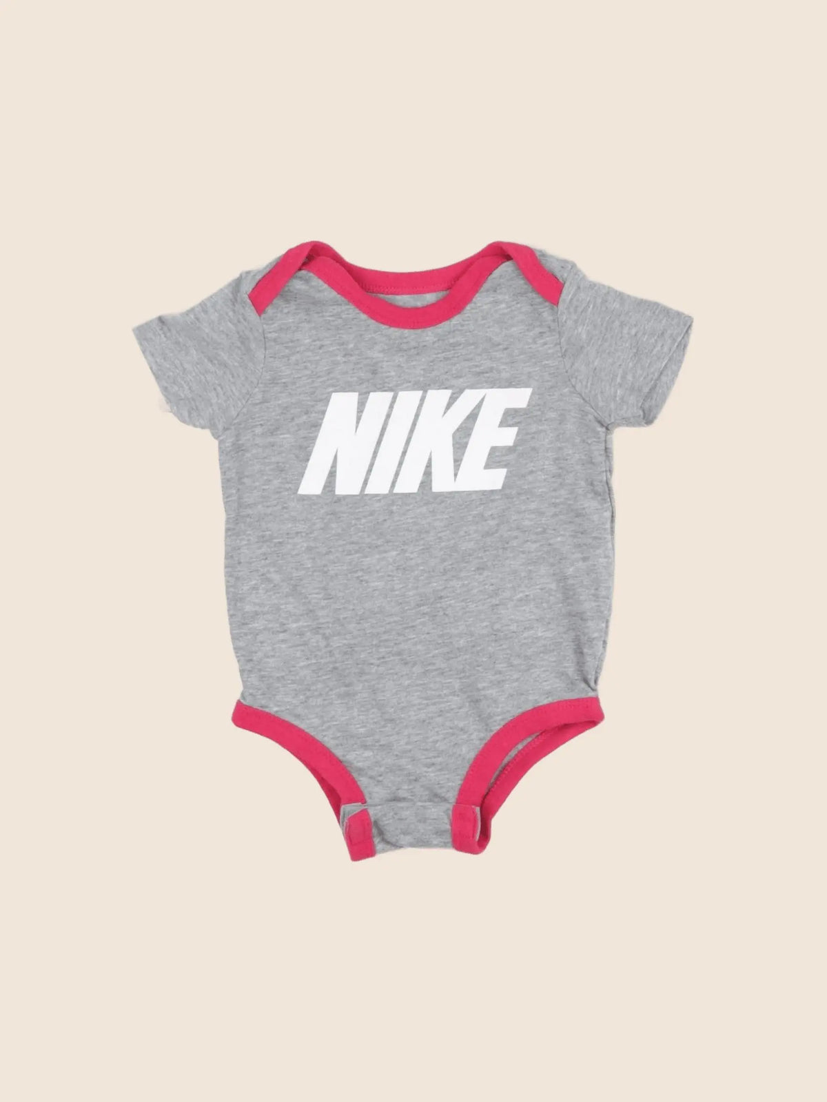 Nike - body gris - 6 mois