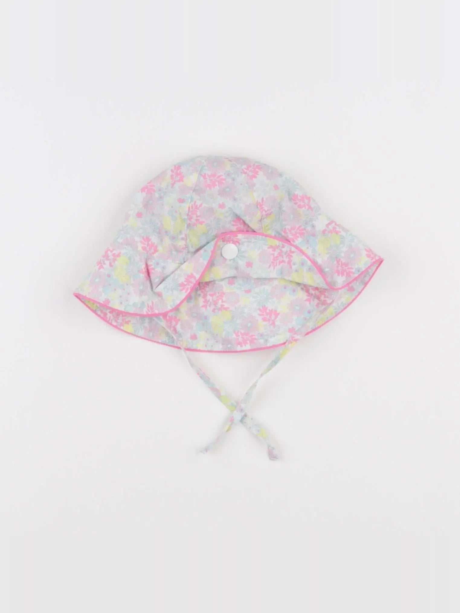 Petit Bateau - chapeau multicolore - 3/6 mois