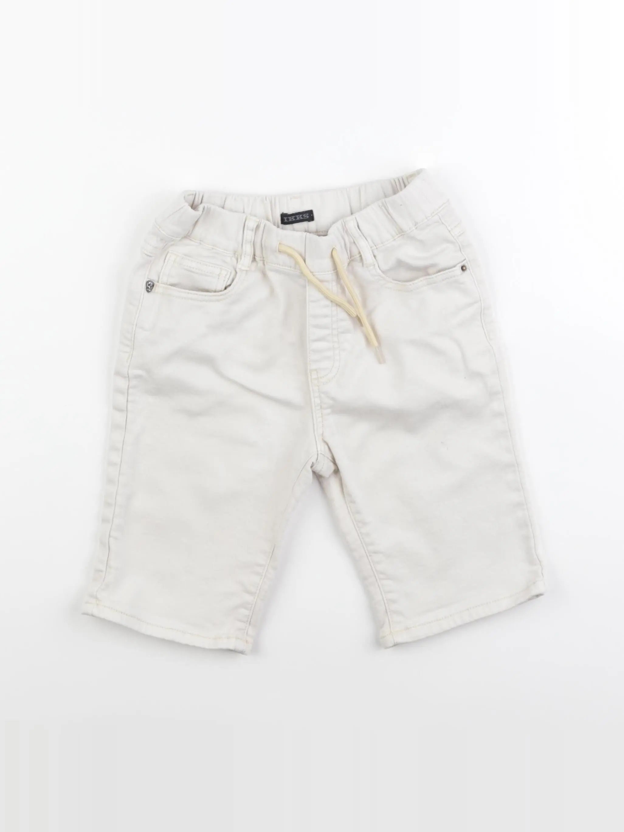 IKKS - short beige - 8 ans