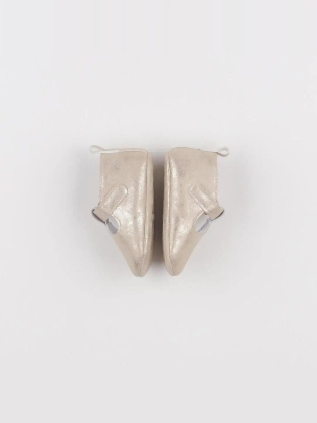 Tape à l'oeil - chaussons or - pointure 17