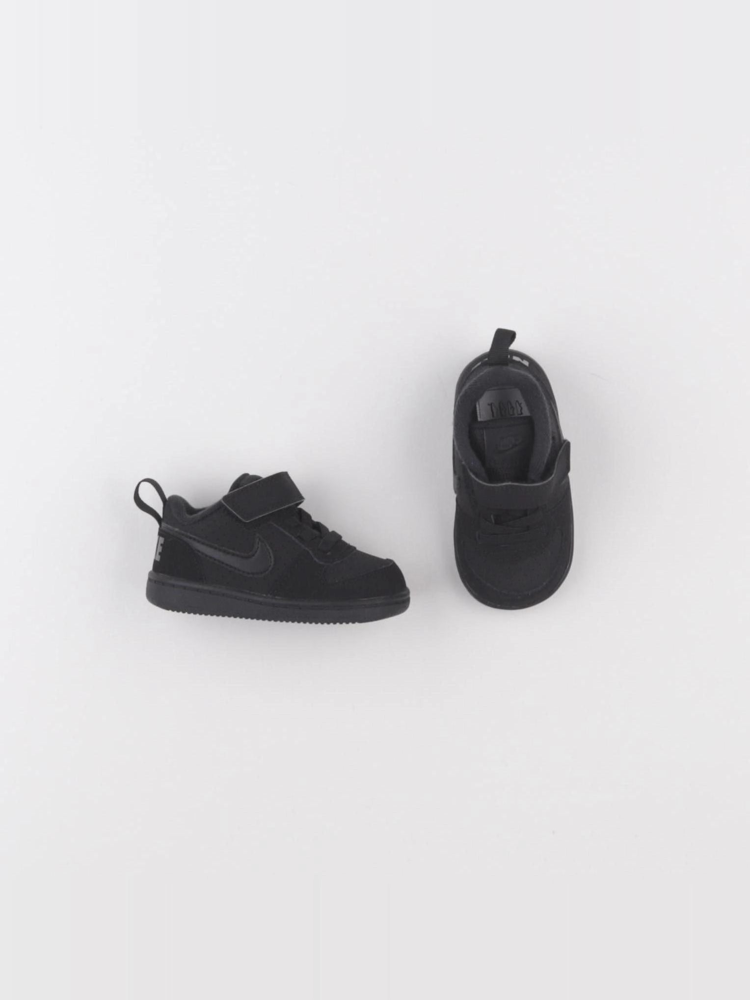 Nike - baskets noir - pointure 18/19