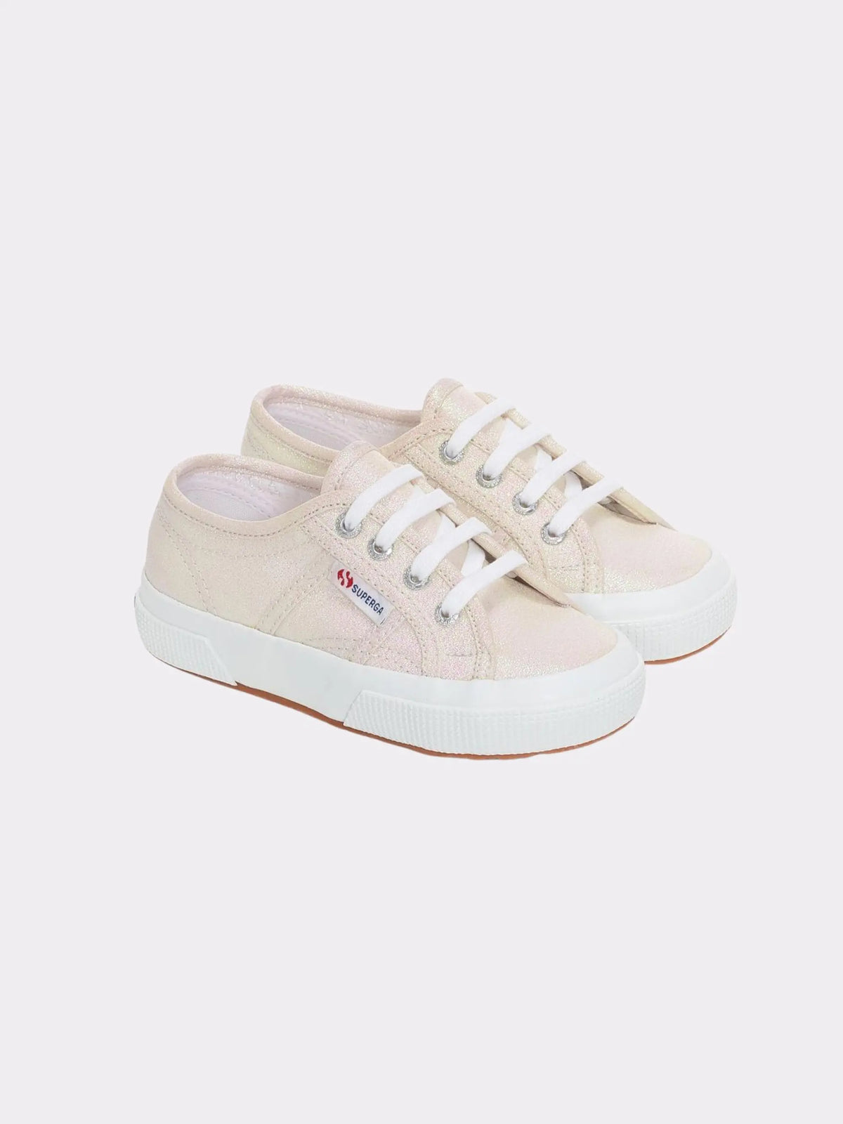 Tennis à lacets beige reflet argent