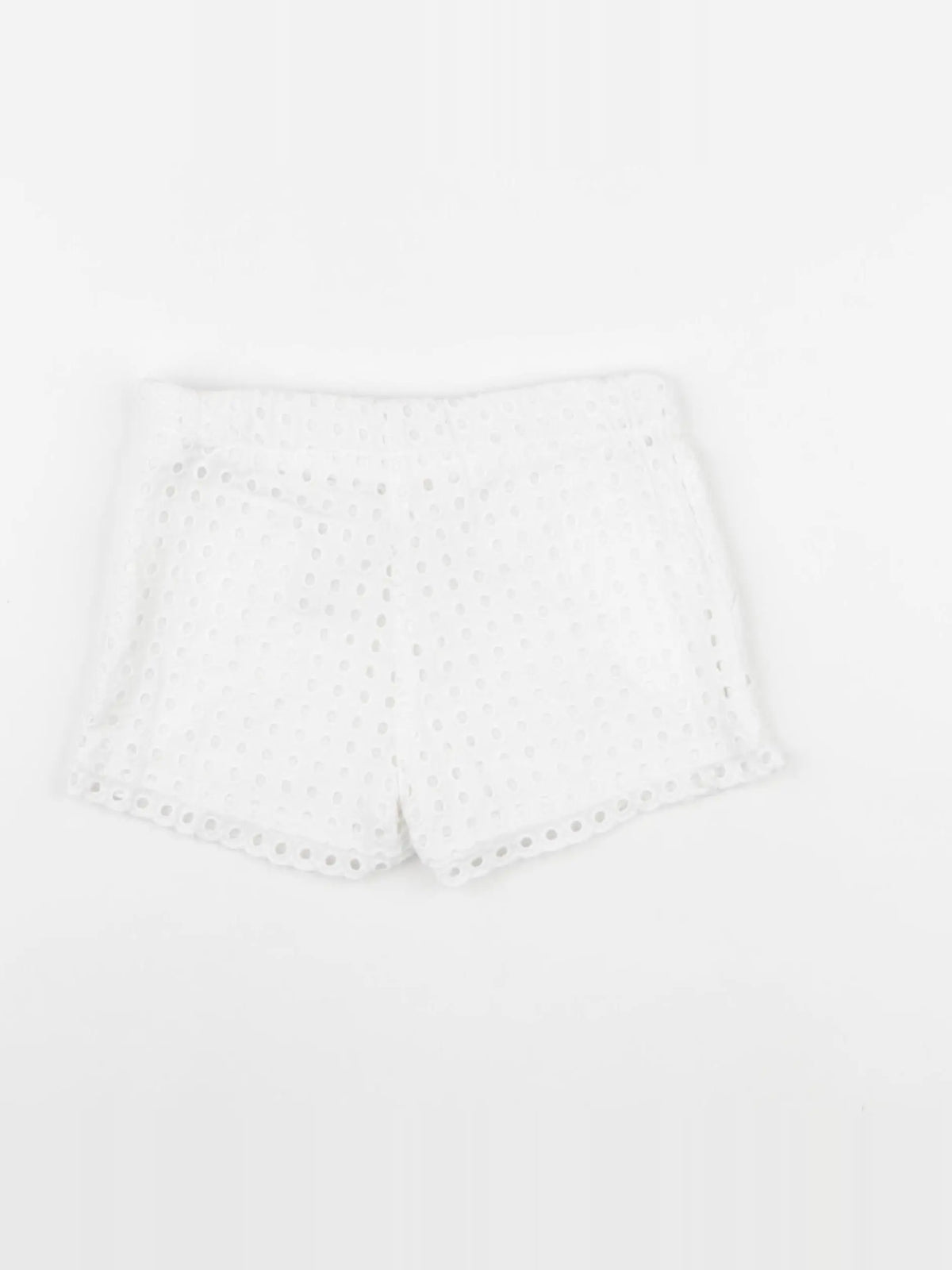 Chloé - short blanc - 6 ans