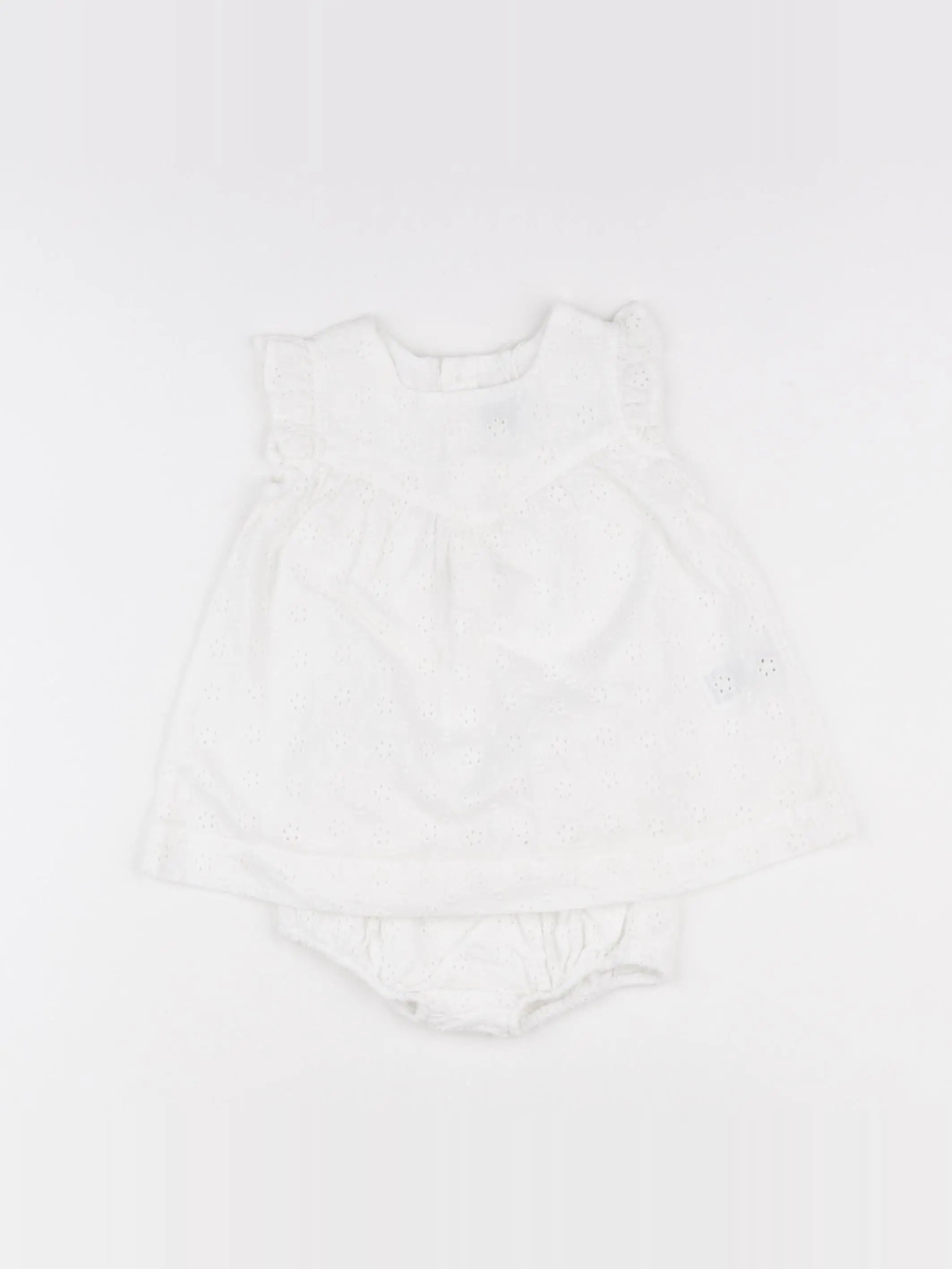 Petit Bateau - robe blanc - 3 mois