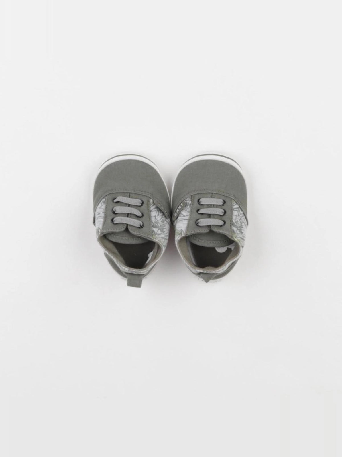 IKKS - chaussons vert - pointure 15/16