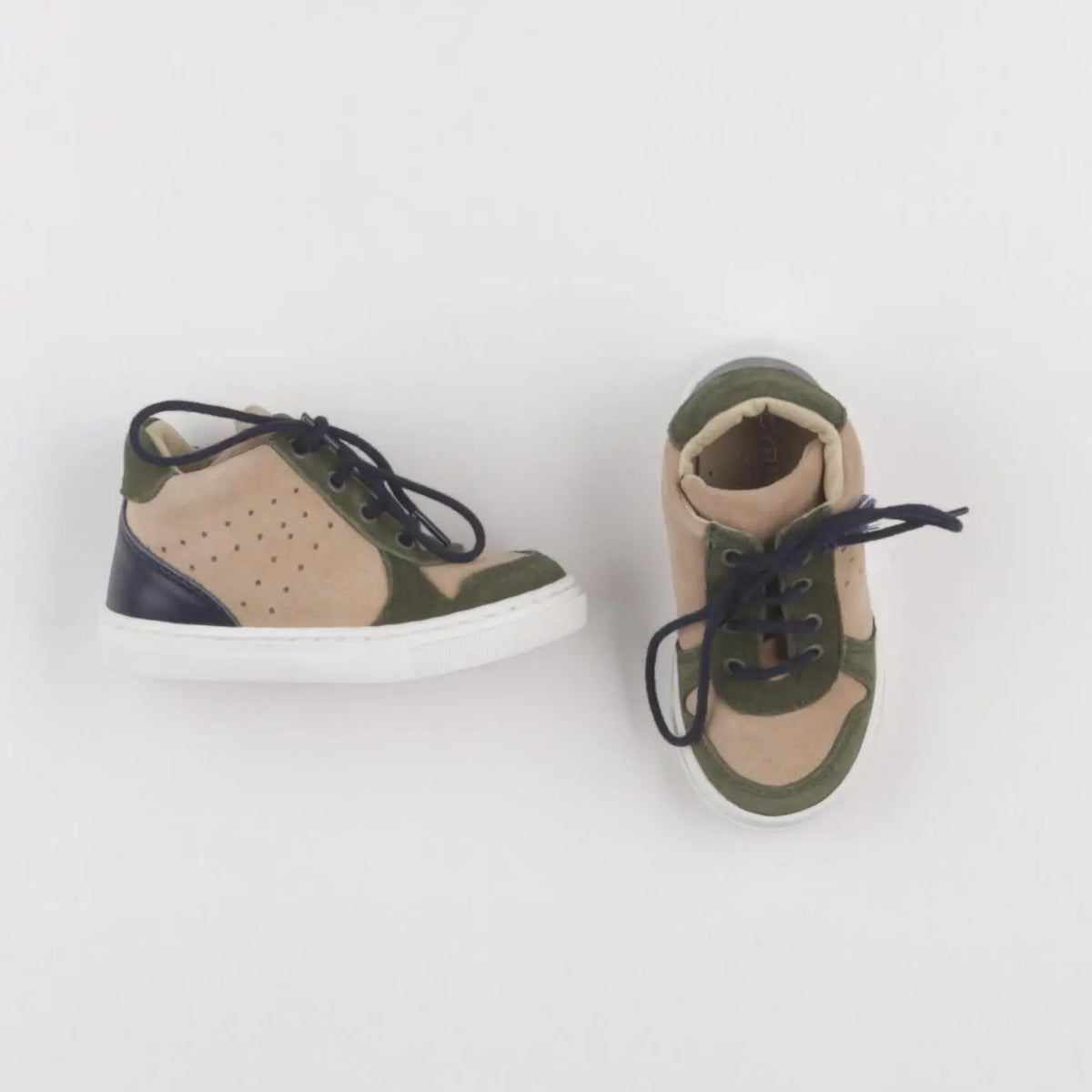 Cyrillus - baskets beige - pointure 21