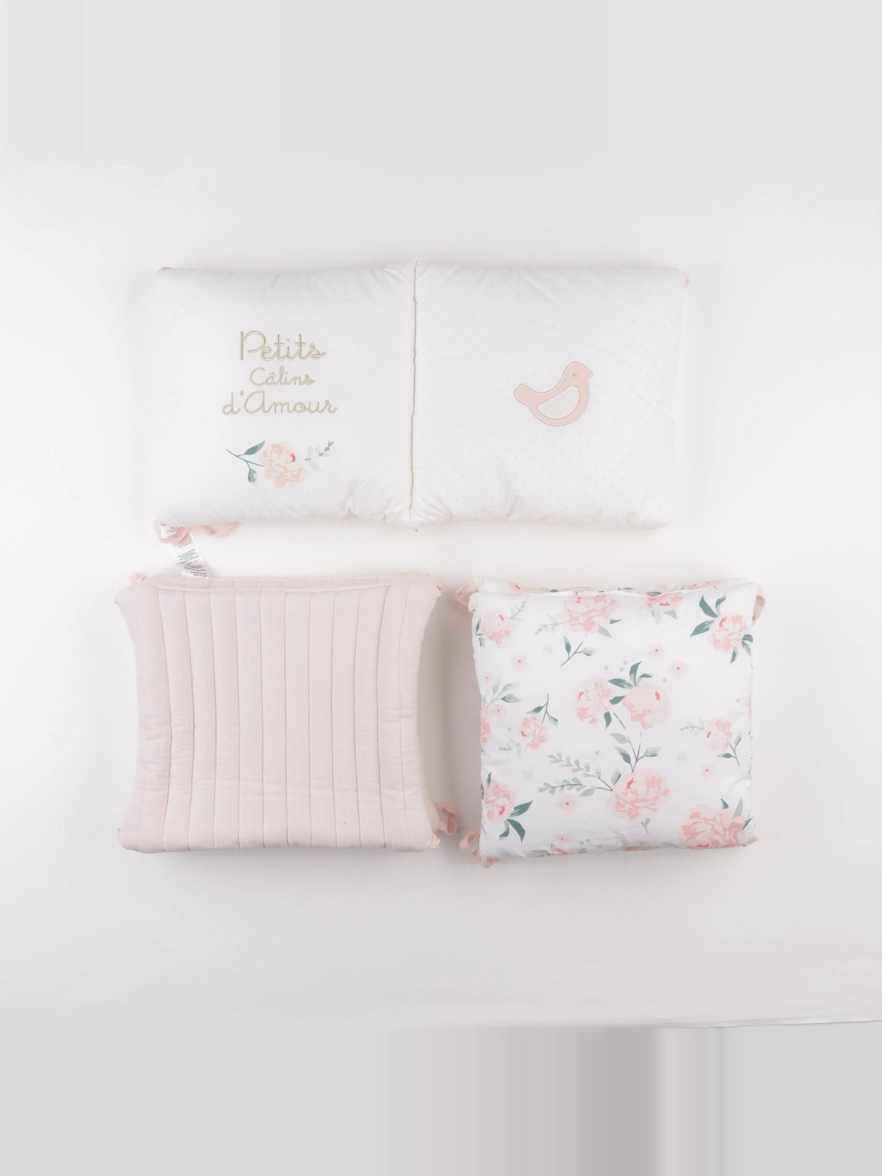 Vertbaudet - tour de lit rose - 