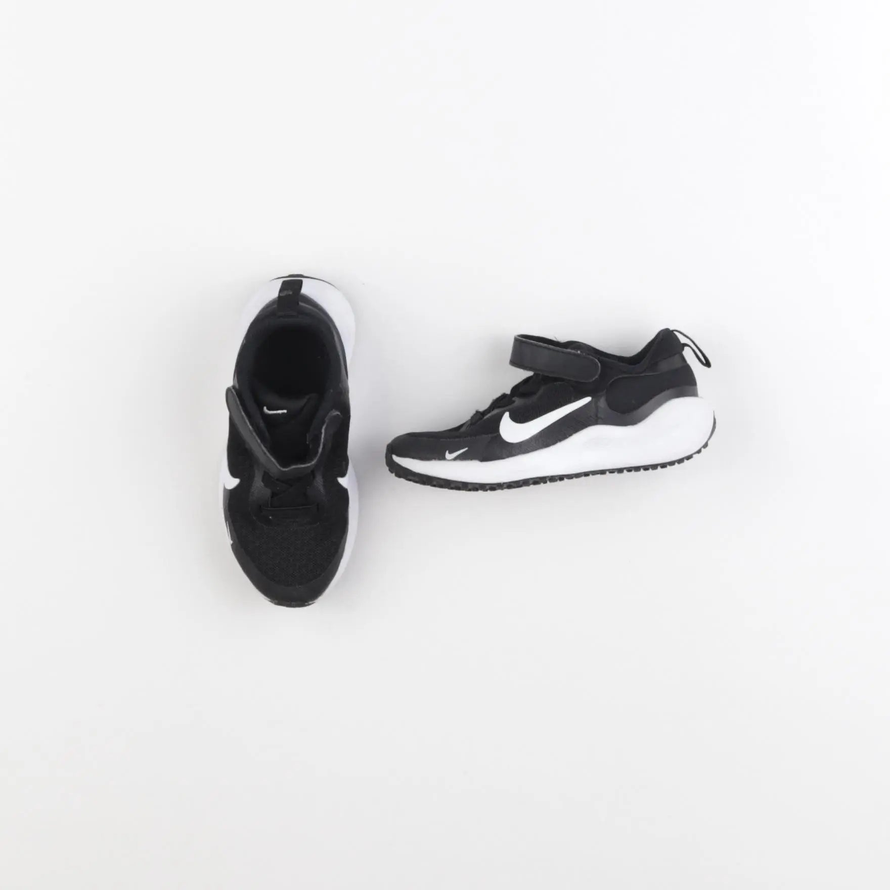 Nike - baskets noir - pointure 25