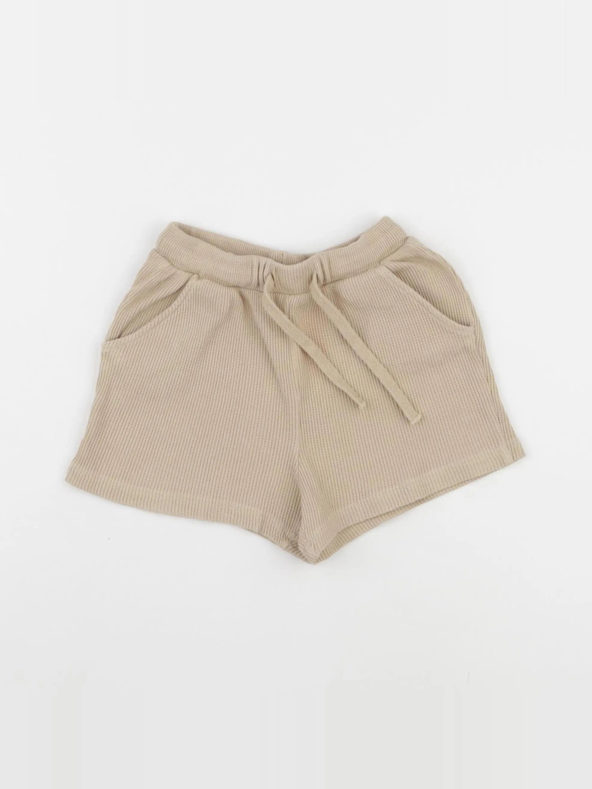 H&M - short beige - 12/18 mois