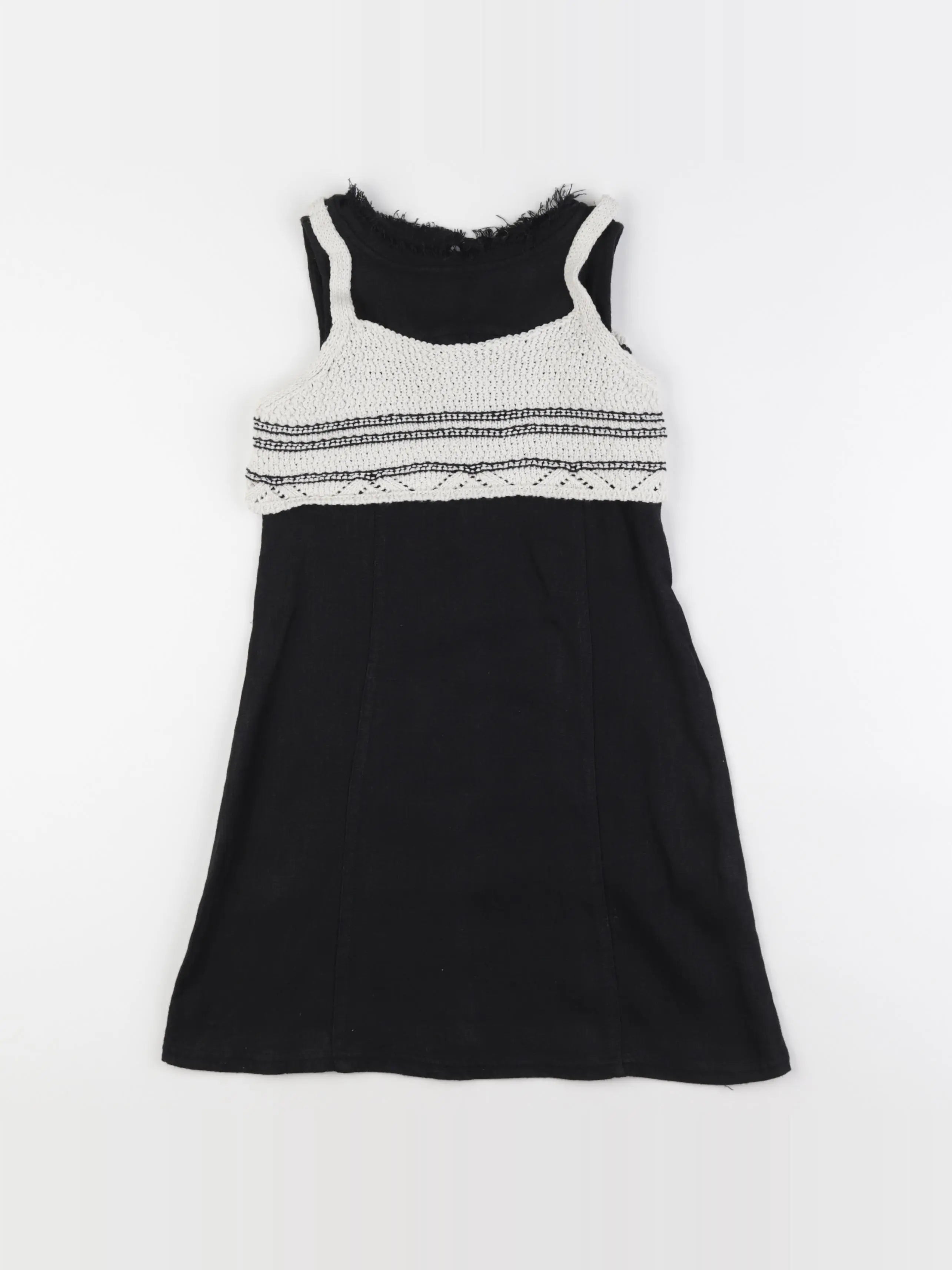 Zara - robe noir - 8 ans