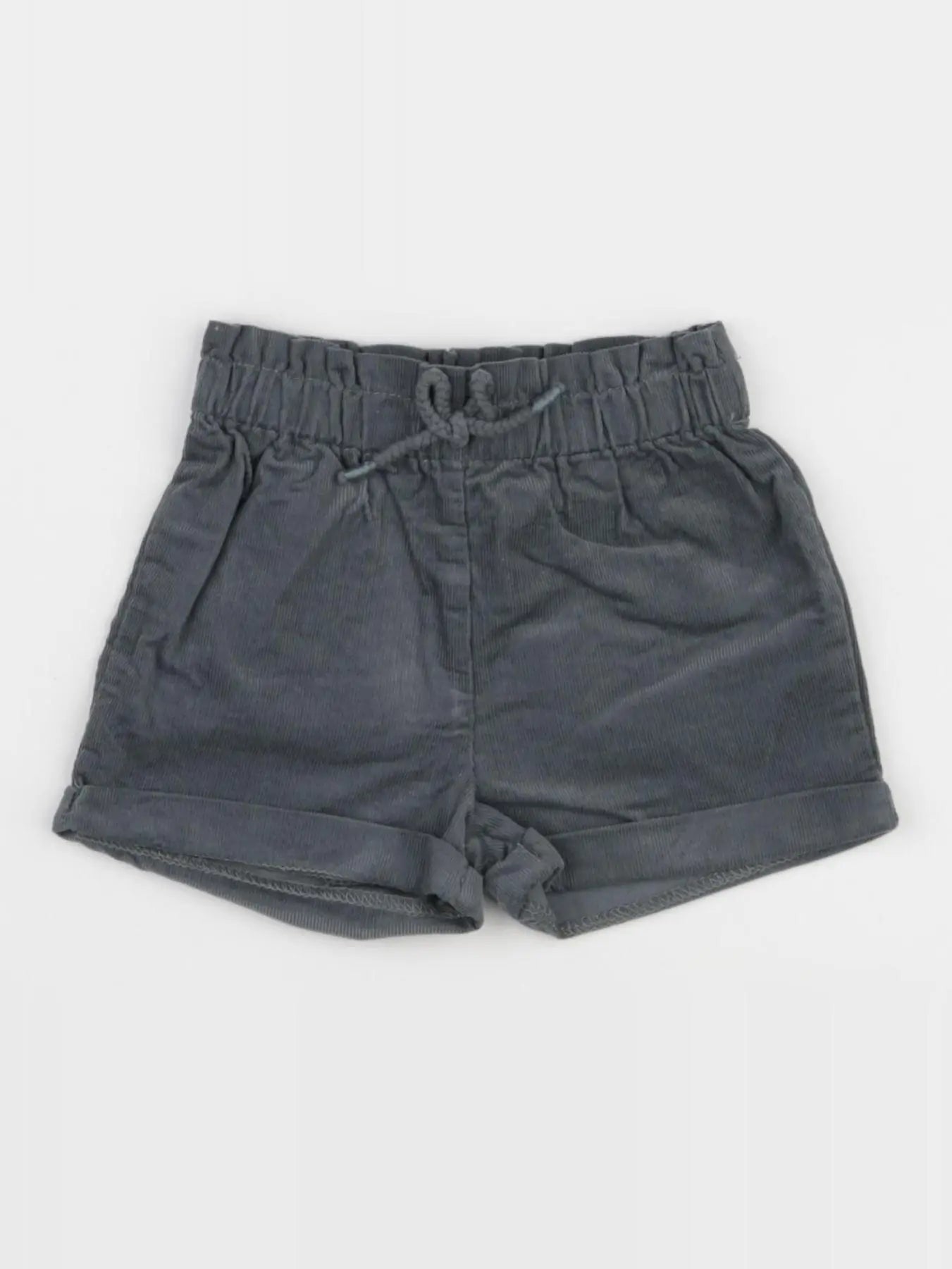 Vertbaudet - short vert - 9 mois