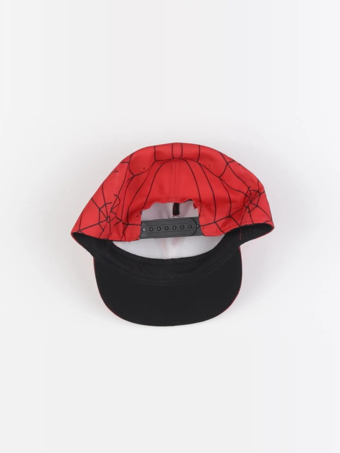 H&M - casquette rouge - 18 mois à 2 ans